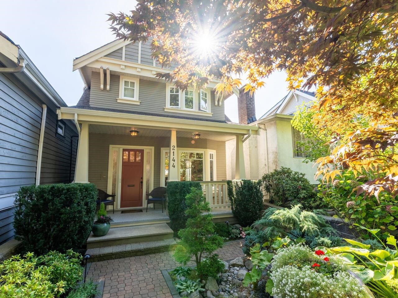 2144 4Th Avenue E, Vancouver, BC