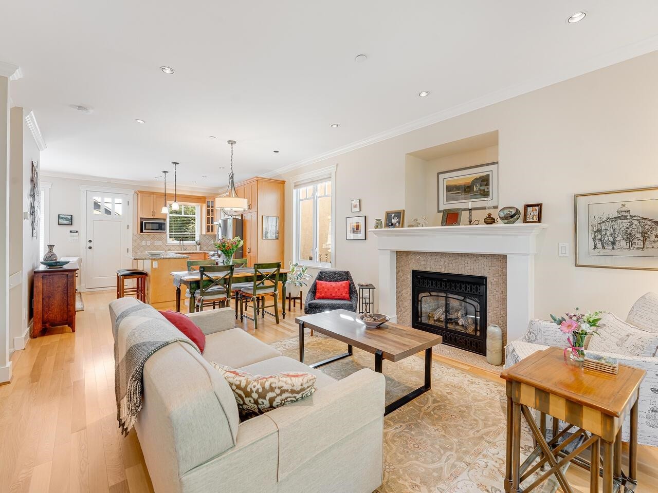 2144 4Th Avenue E, Vancouver, BC