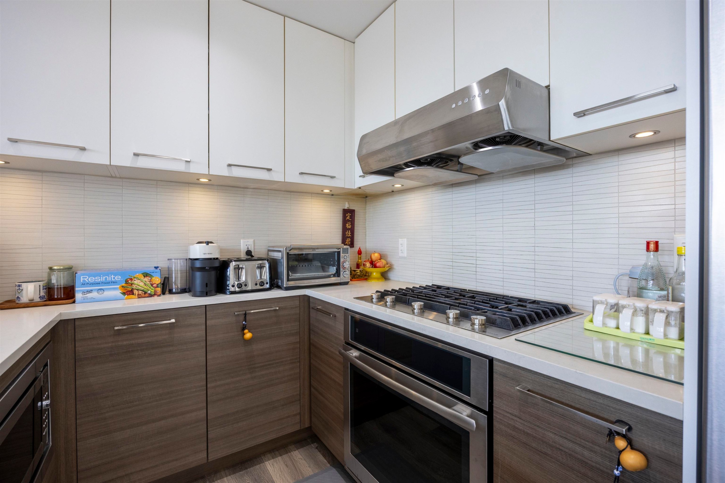 305-8580 River District Crossing, Vancouver, BC