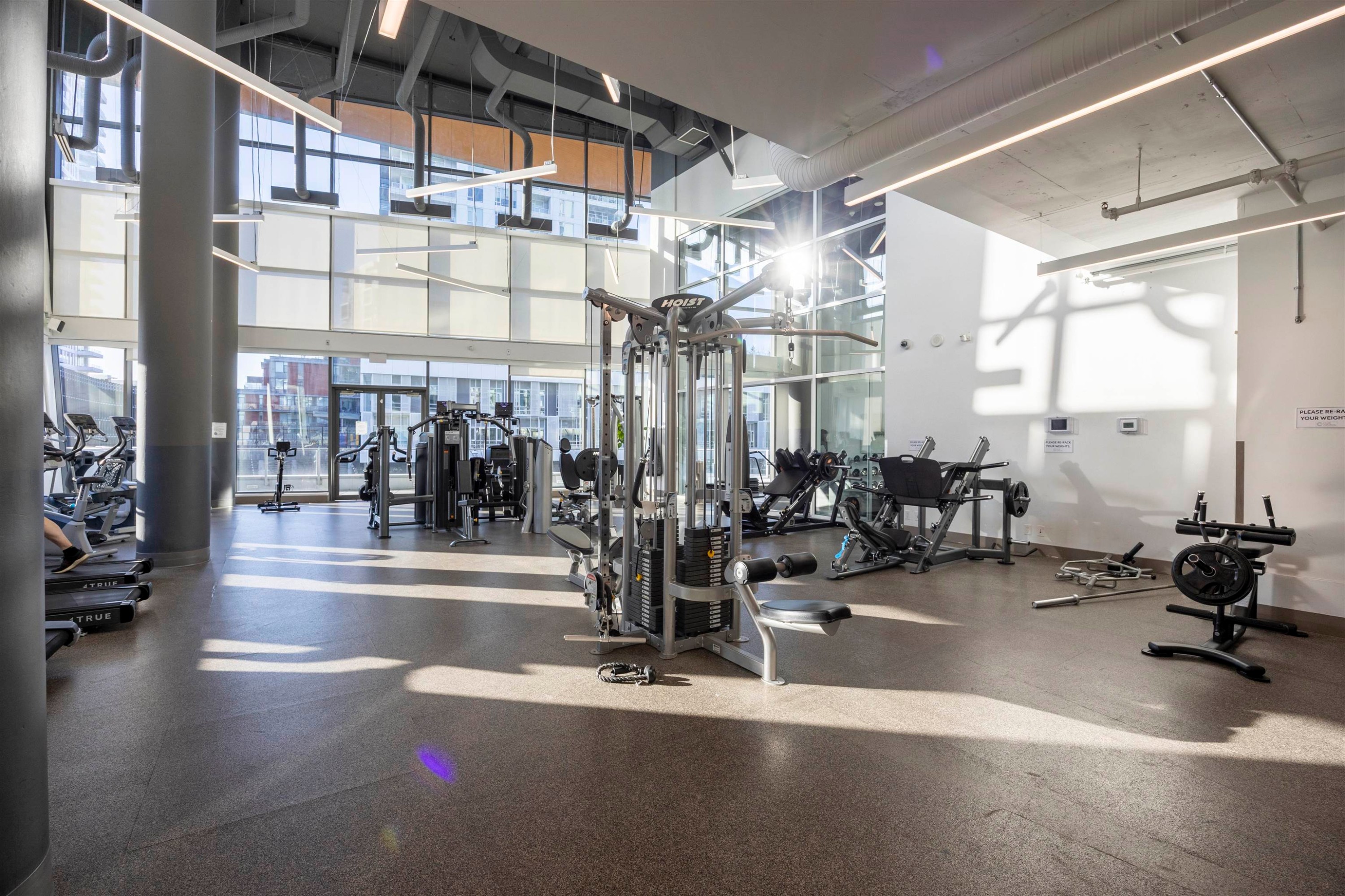 305-8580 River District Crossing, Vancouver, BC