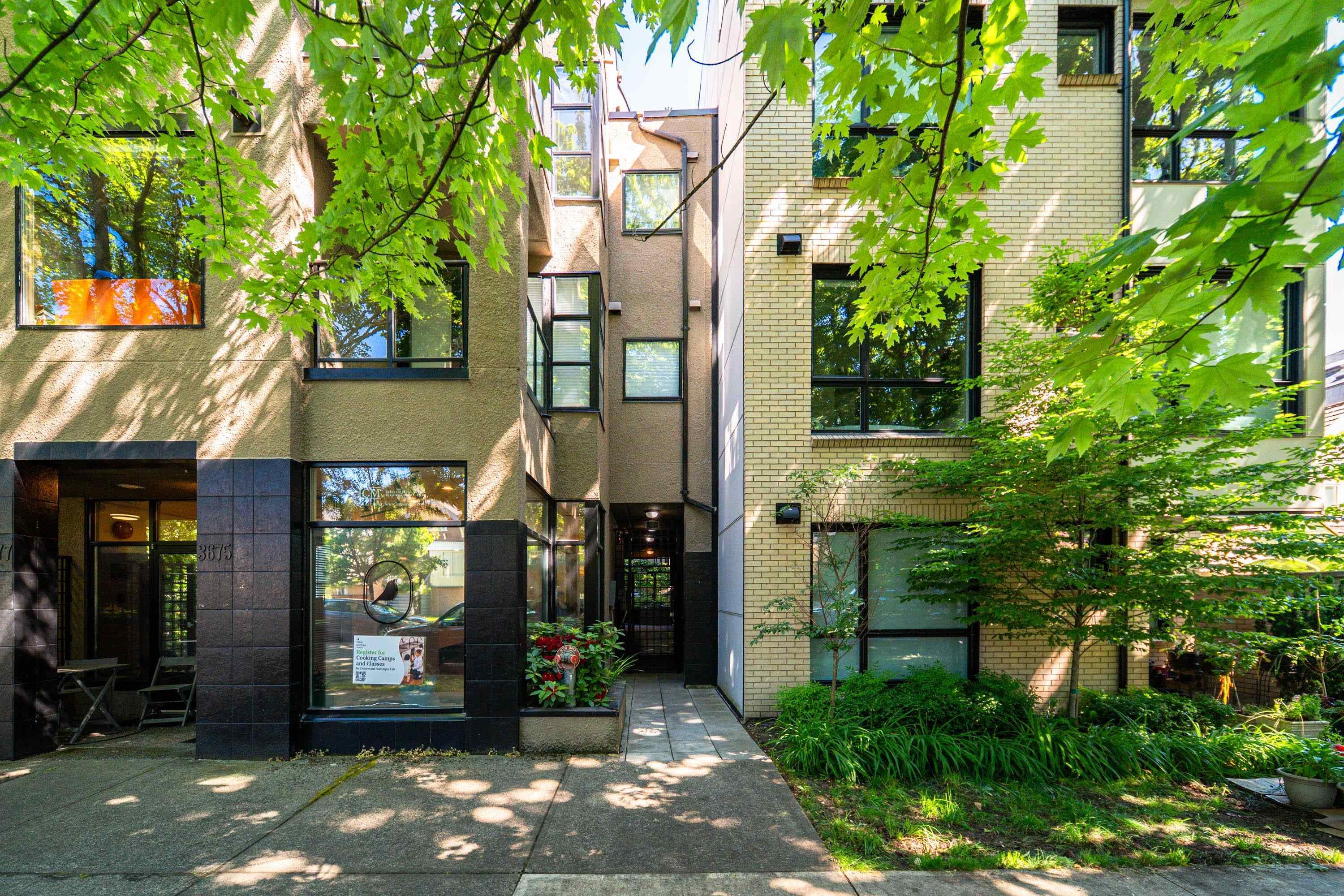 202-3673 11Th Avenue W, Vancouver, BC