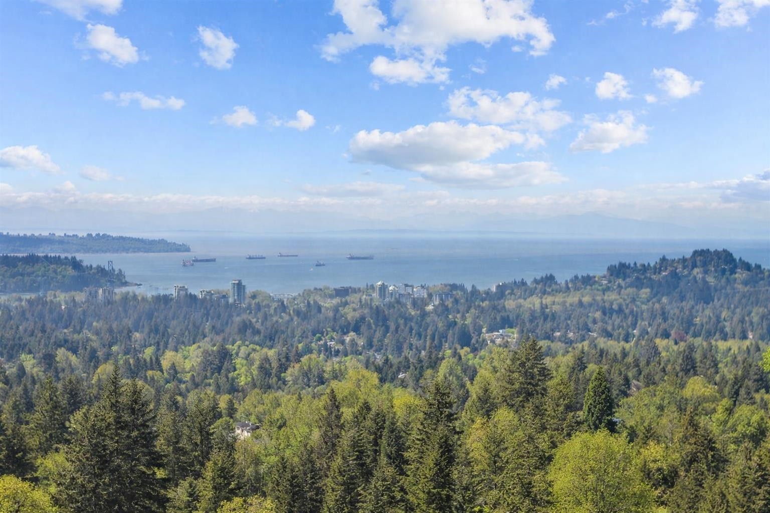 3782 Lonsdale Avenue, North Vancouver, BC