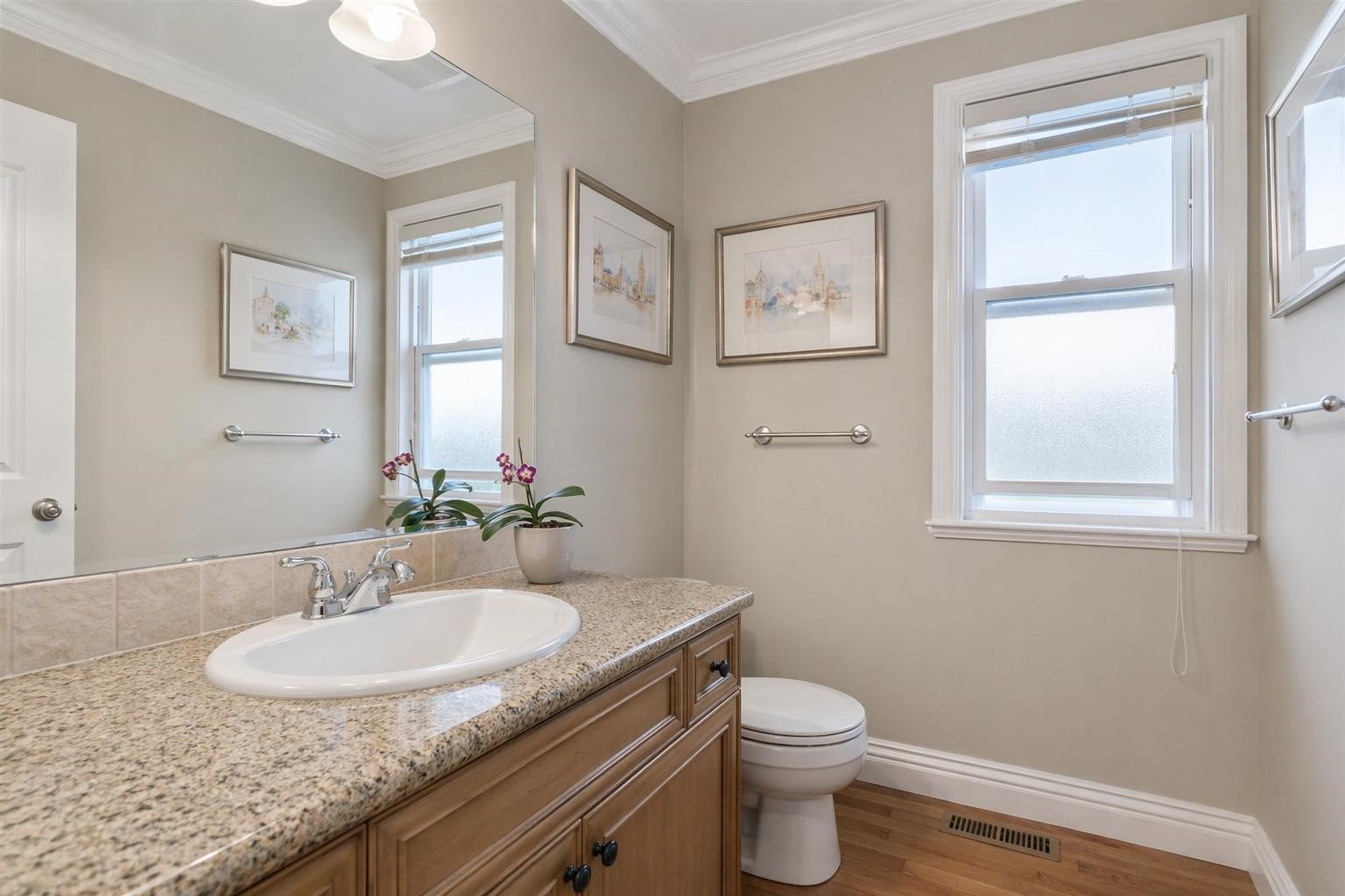 3782 Lonsdale Avenue, North Vancouver, BC