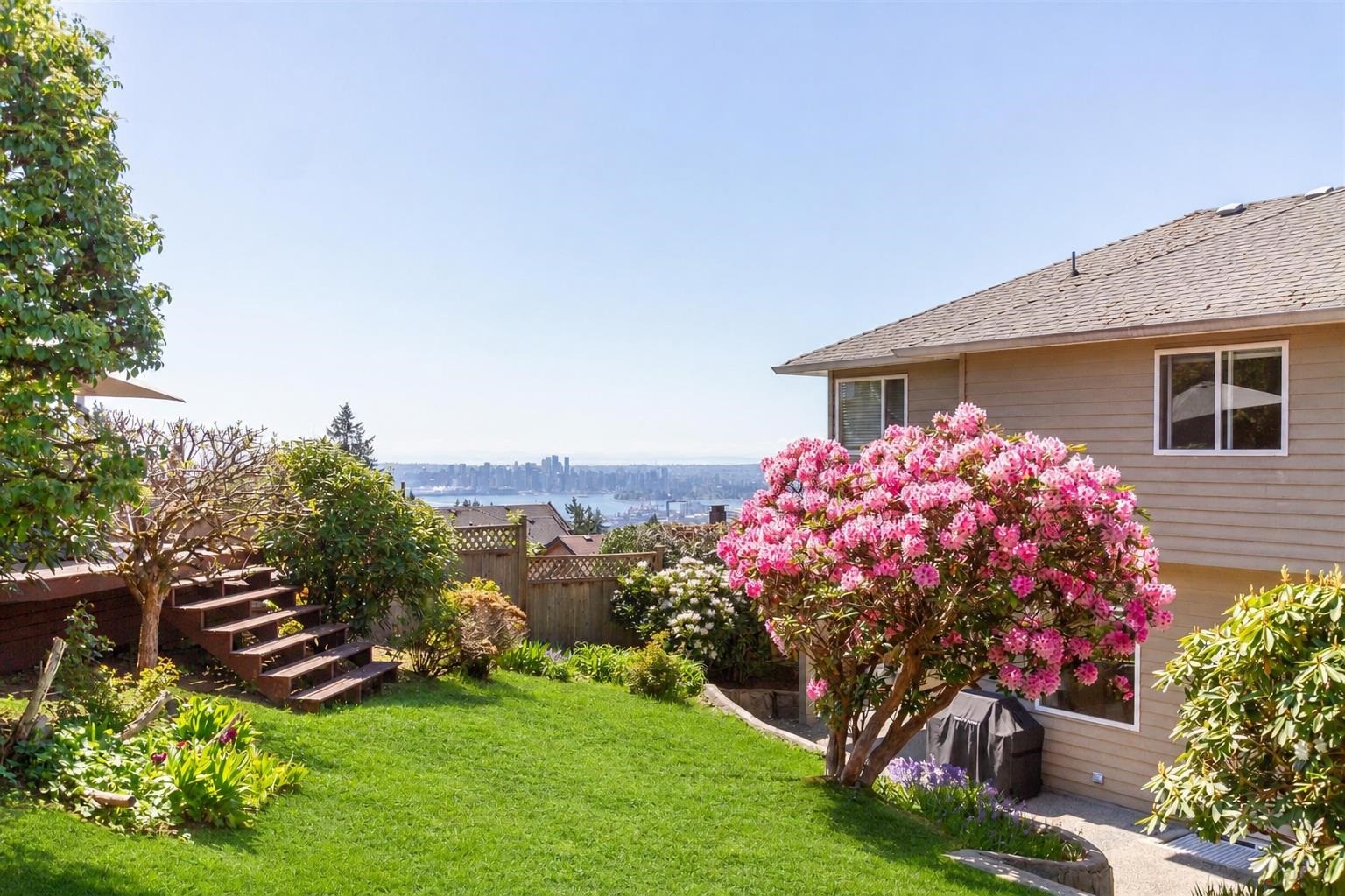 3782 Lonsdale Avenue, North Vancouver, BC