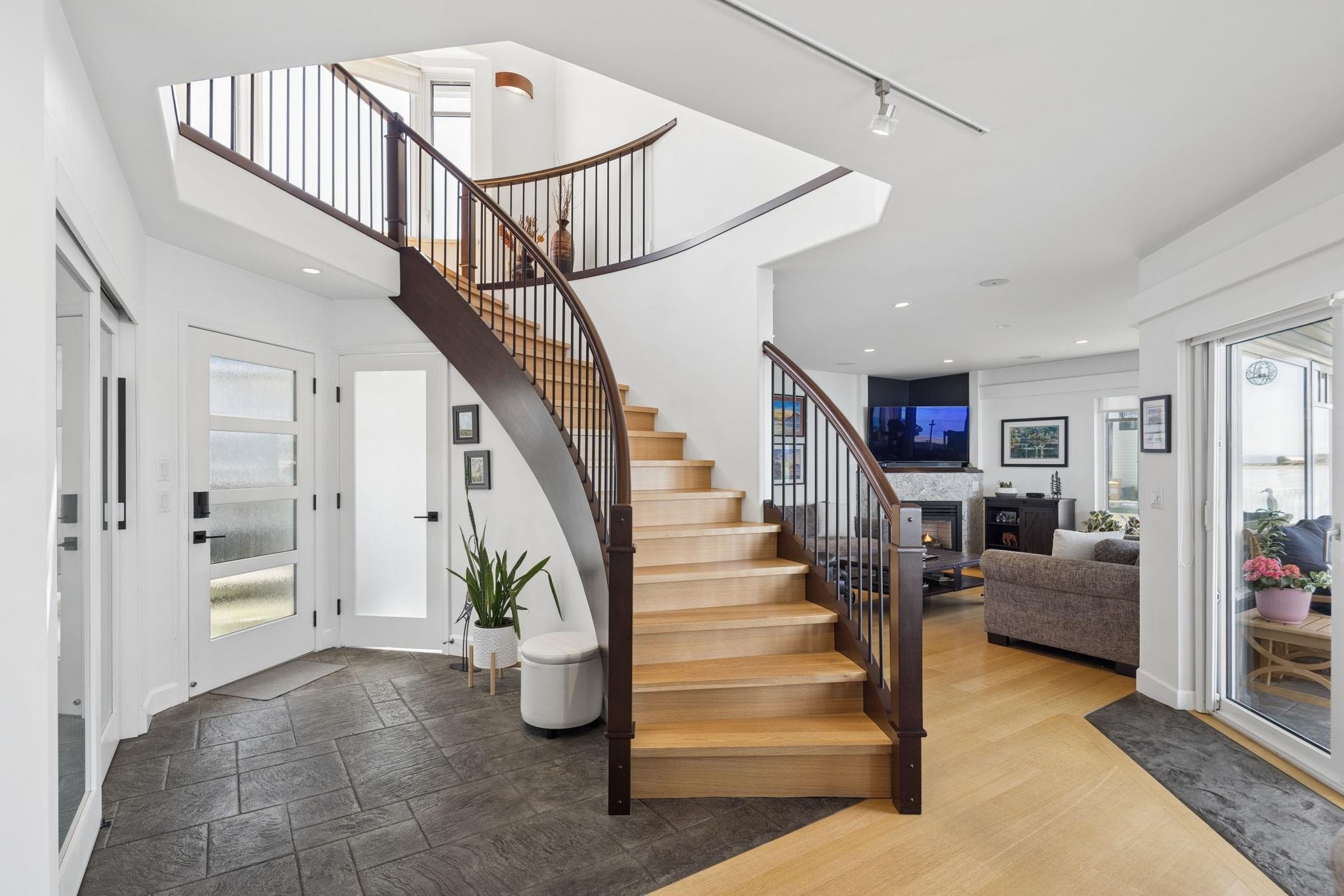 9-3473 W River Road, Delta, BC