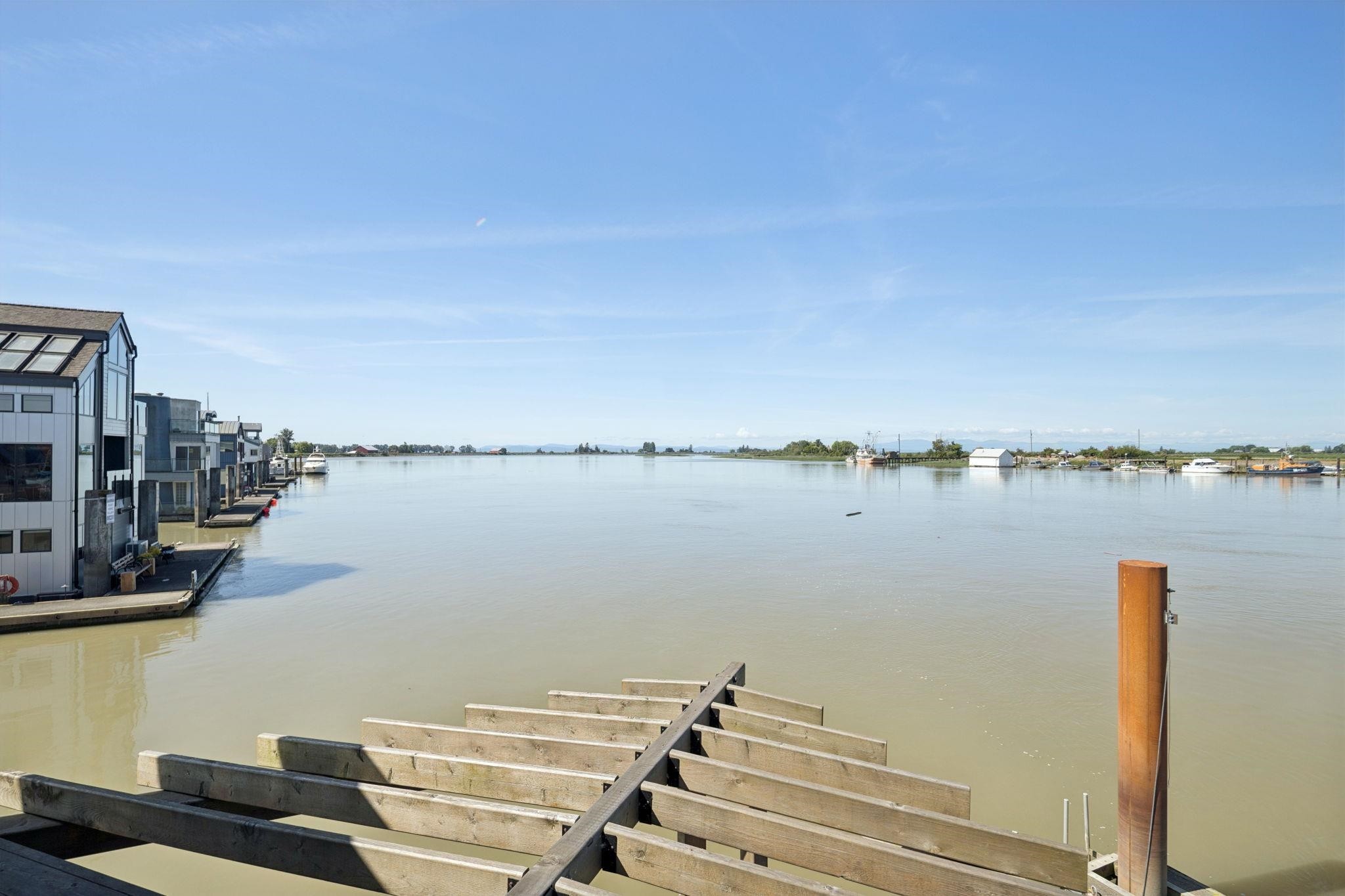 9-3473 W River Road, Delta, BC