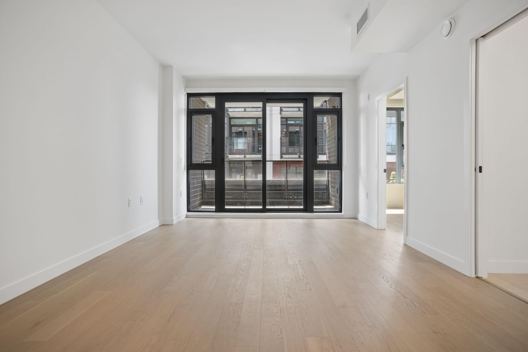 204-8398 Oak Street, Vancouver, BC