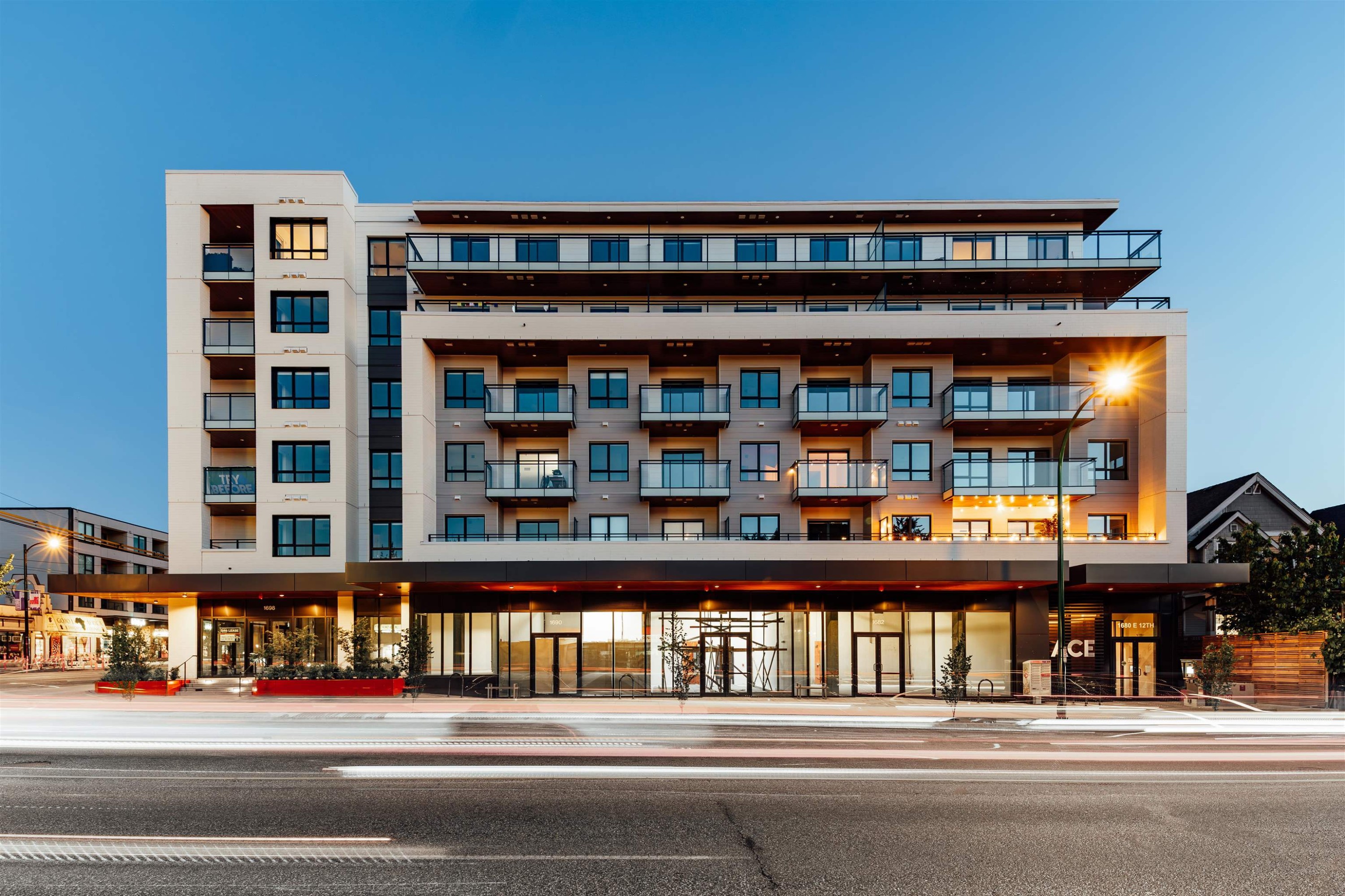 403-1680 12Th Avenue E, Vancouver, BC