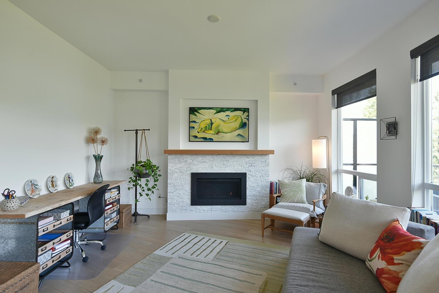 302-5780 Marine Way, Sechelt, BC