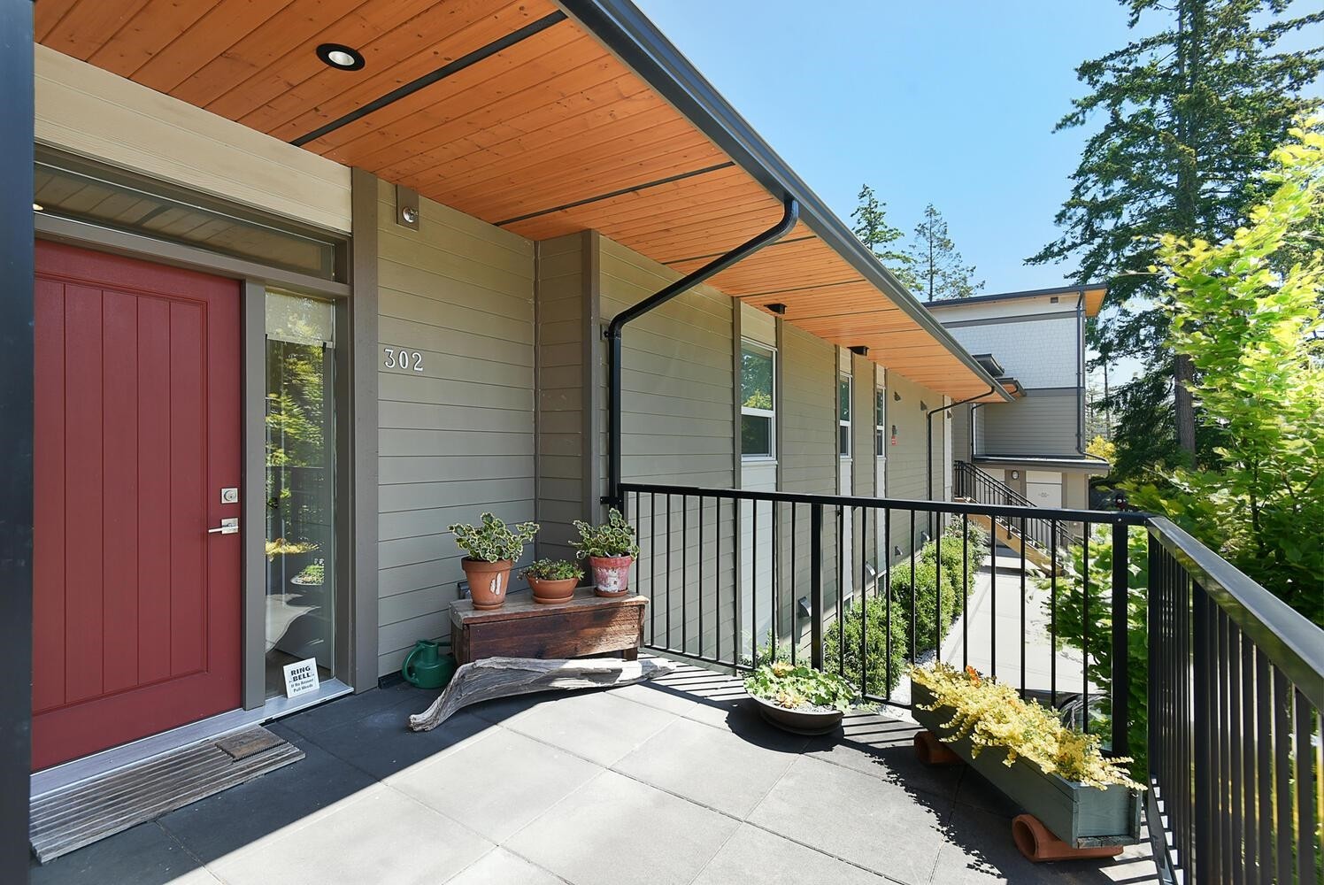 302-5780 Marine Way, Sechelt, BC