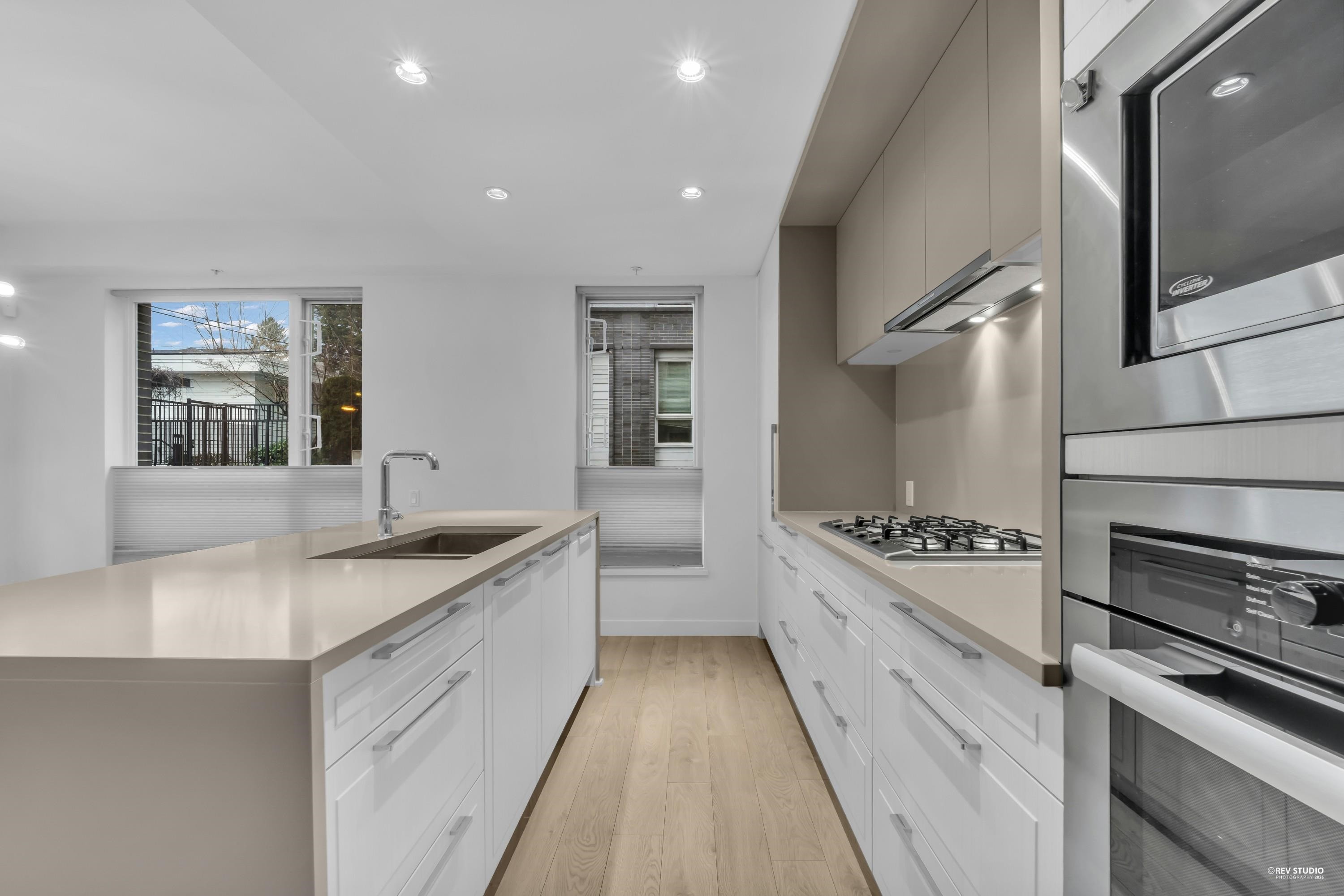 109-6677 Cambie Street, Vancouver, BC