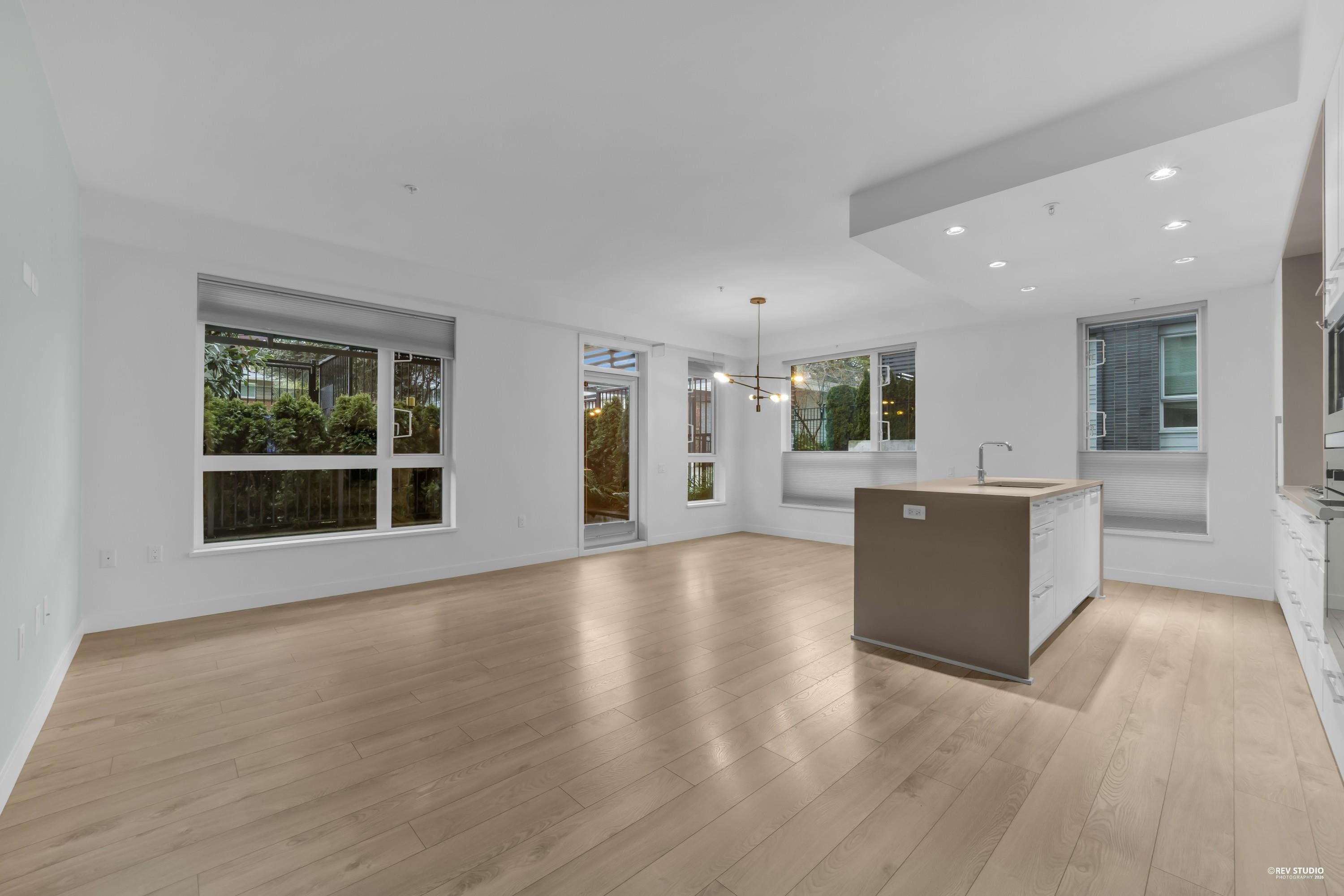 109-6677 Cambie Street, Vancouver, BC