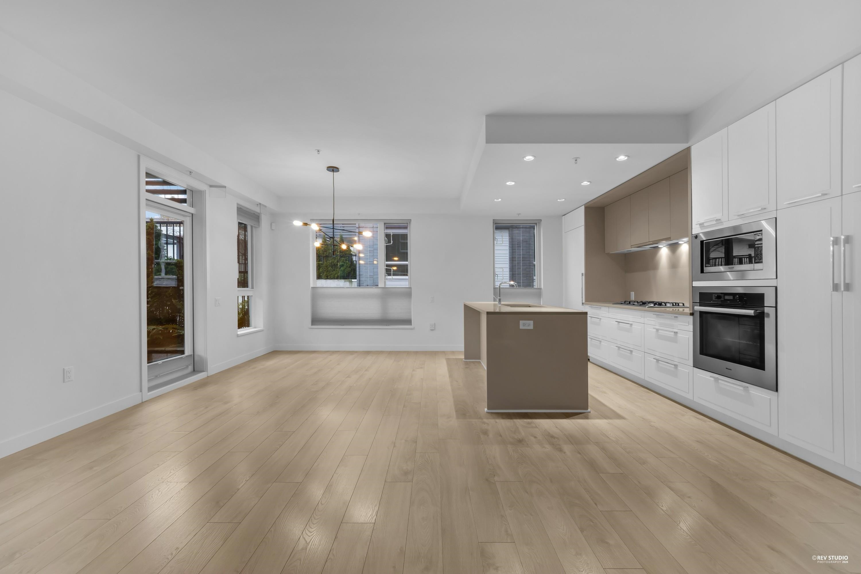 109-6677 Cambie Street, Vancouver, BC
