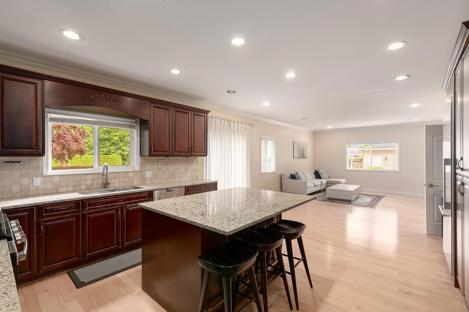 1989 52Nd Avenue W, Vancouver, BC