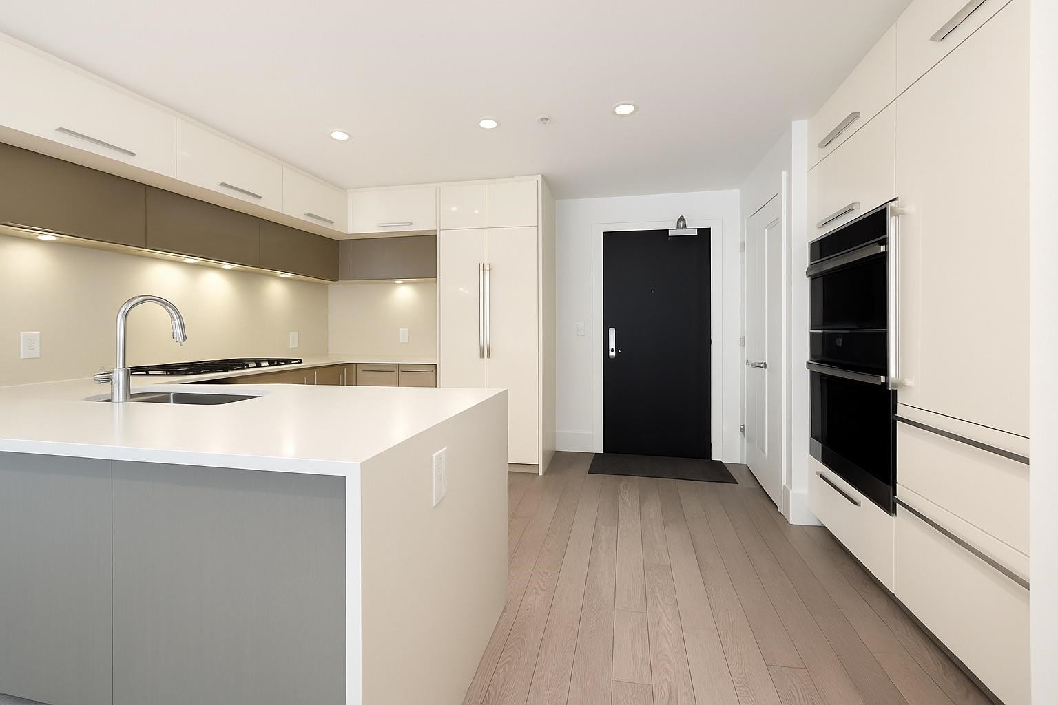 306-6168 East Boulevard, Vancouver, BC