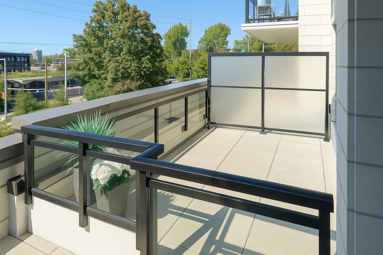 306-6168 East Boulevard, Vancouver, BC