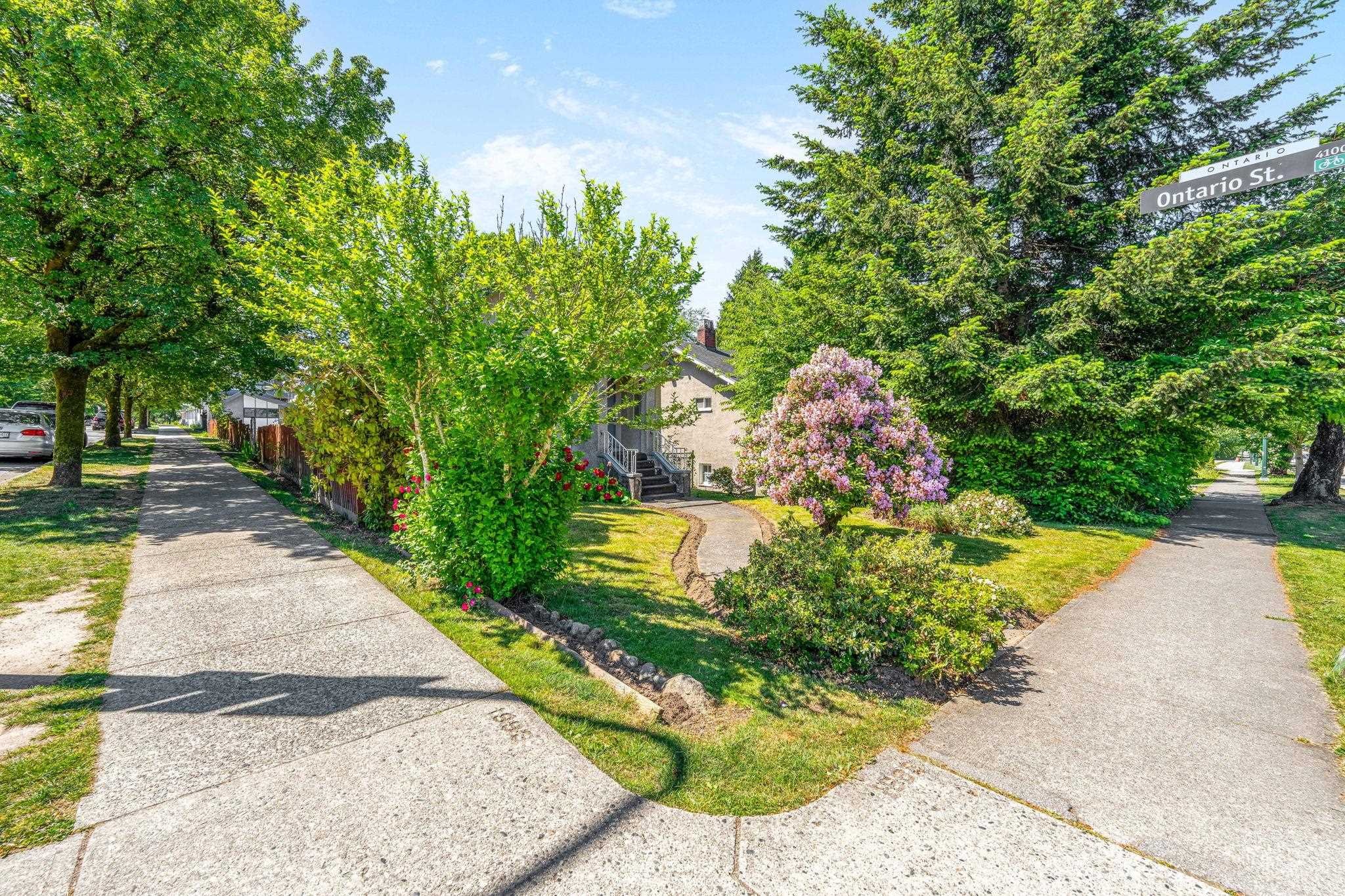 6 King Edward Avenue W, Vancouver, BC