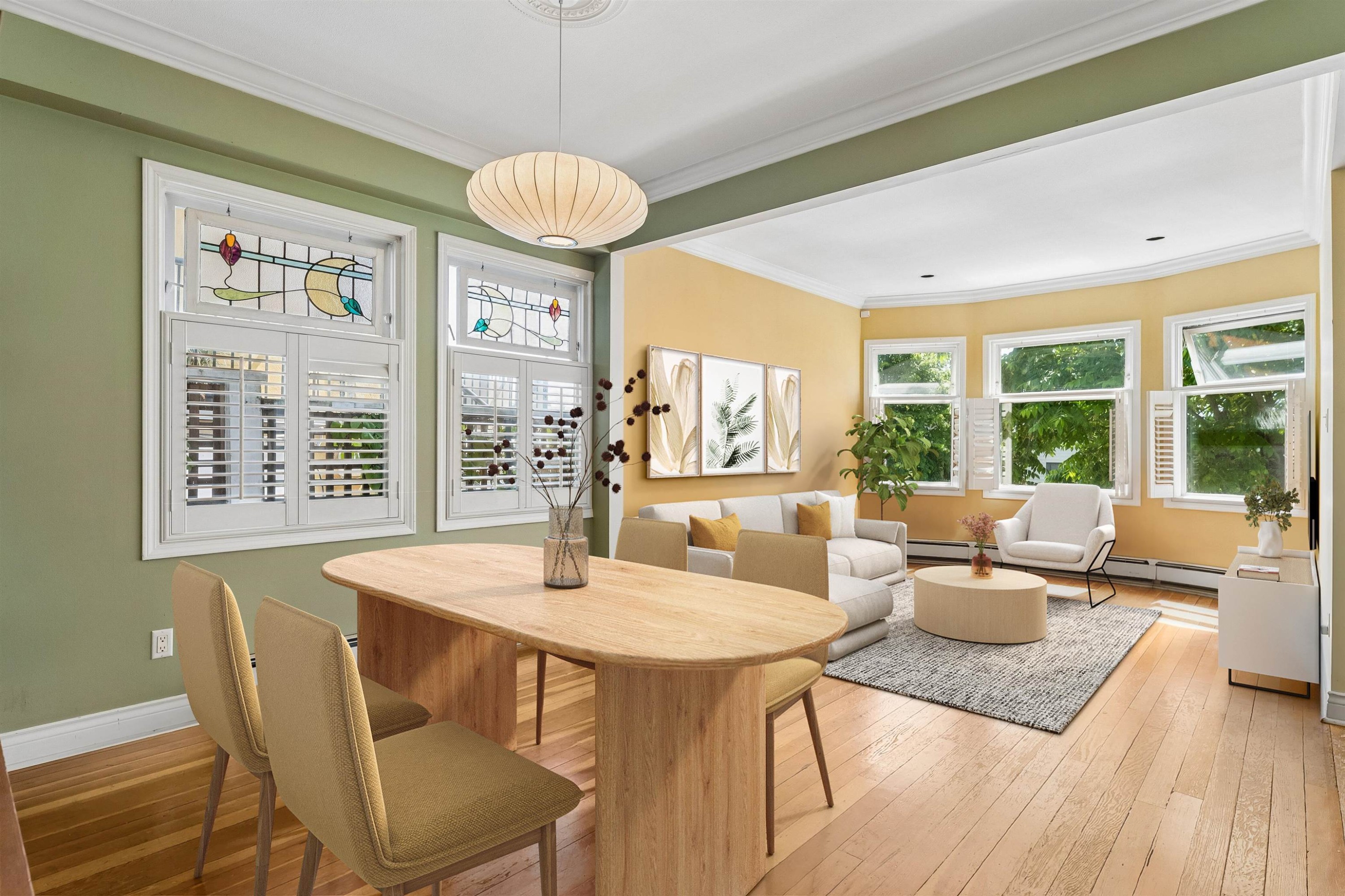 408 2Nd Street E, North Vancouver, BC