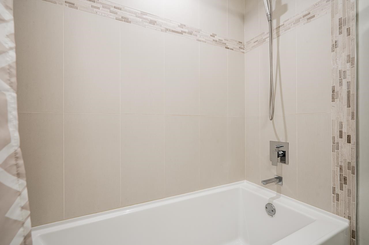 2602 Hawser Avenue, Coquitlam, BC
