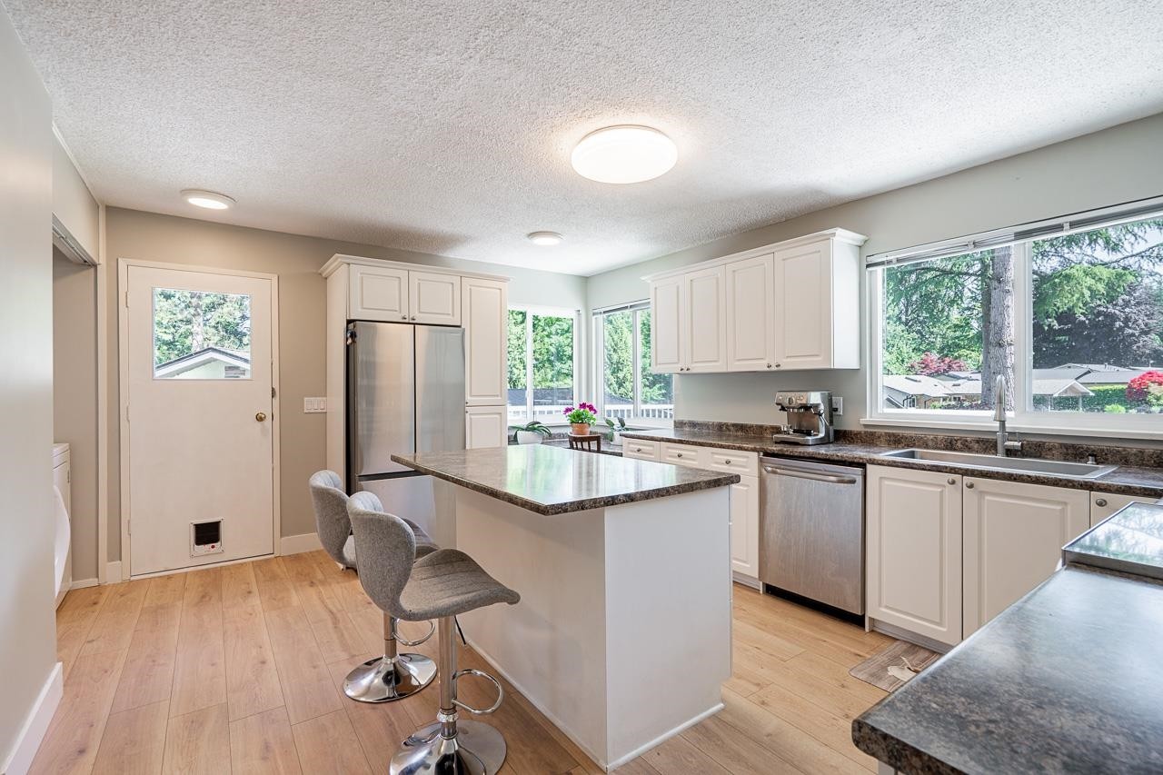 2602 Hawser Avenue, Coquitlam, BC