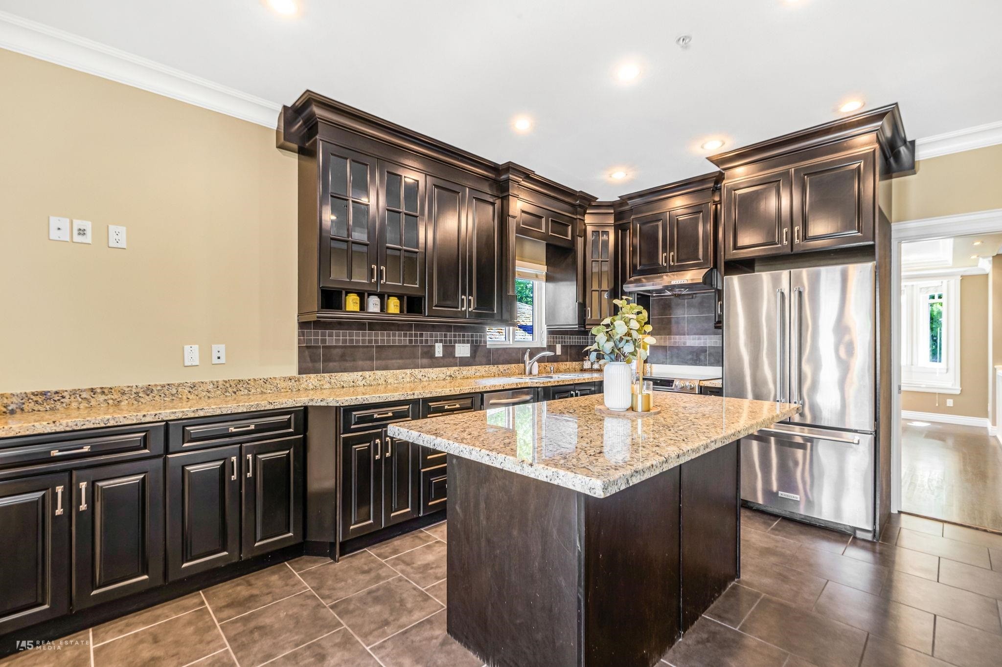 295 63Rd Avenue W, Vancouver, BC
