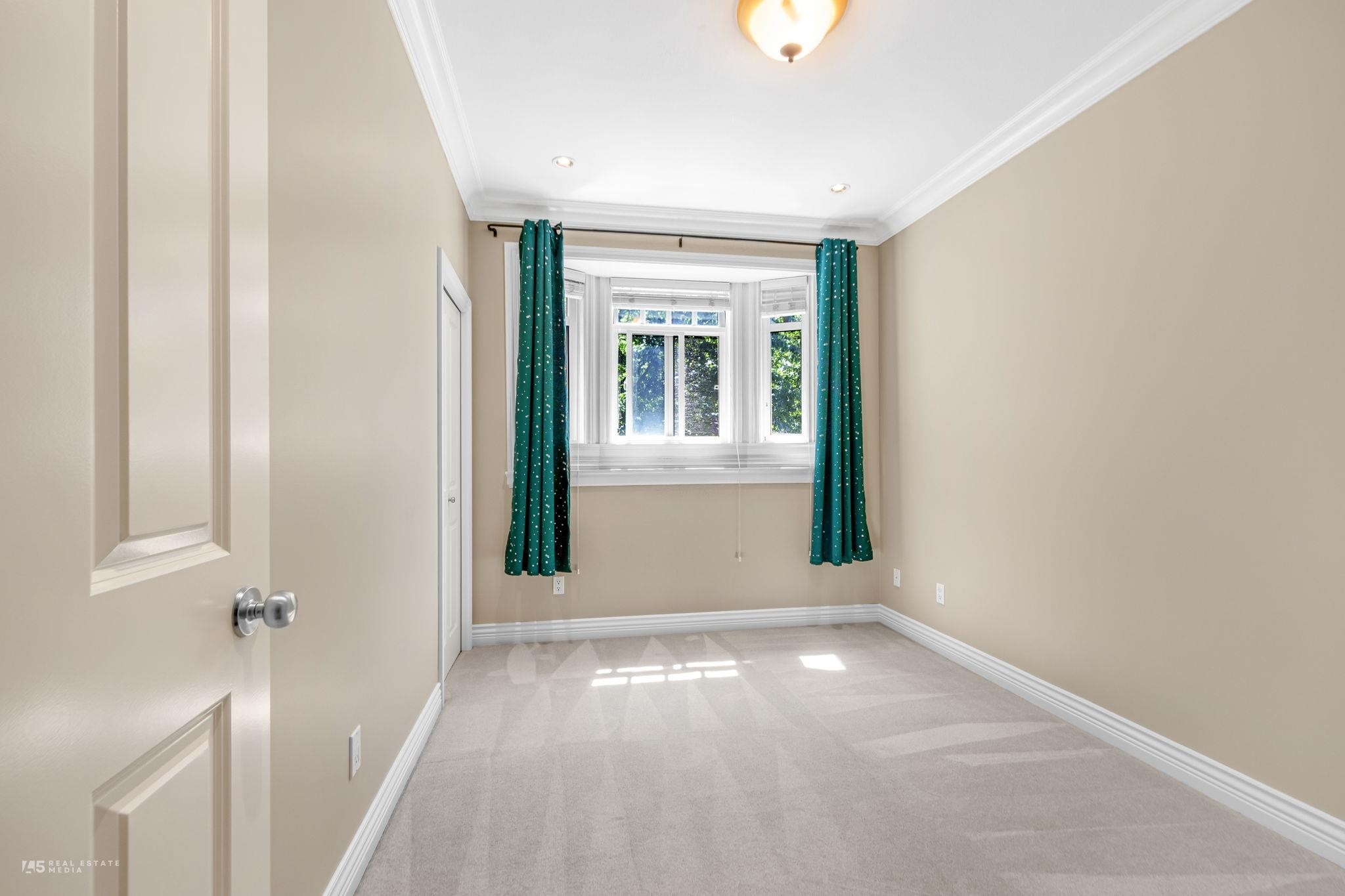 295 63Rd Avenue W, Vancouver, BC