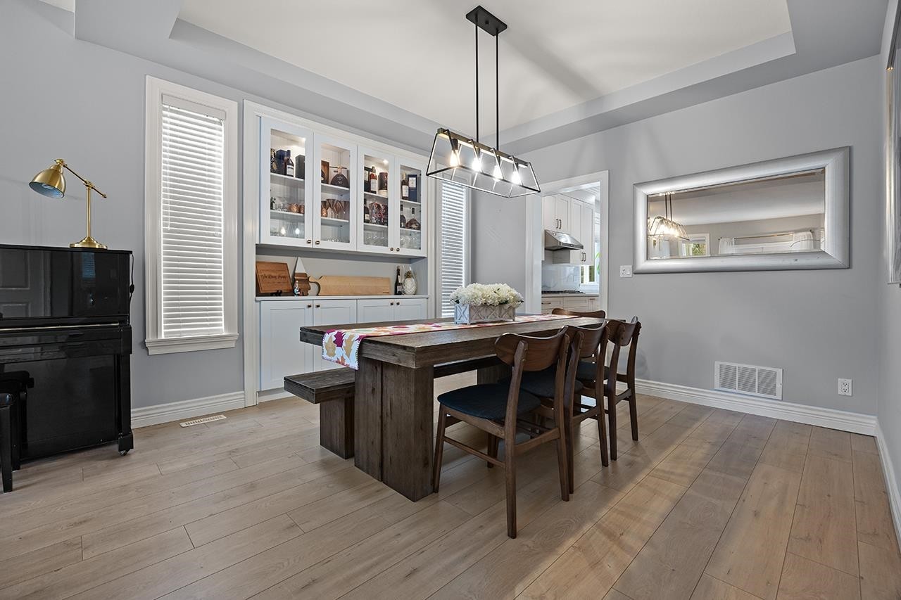 3376 Plateau Boulevard, Coquitlam, BC