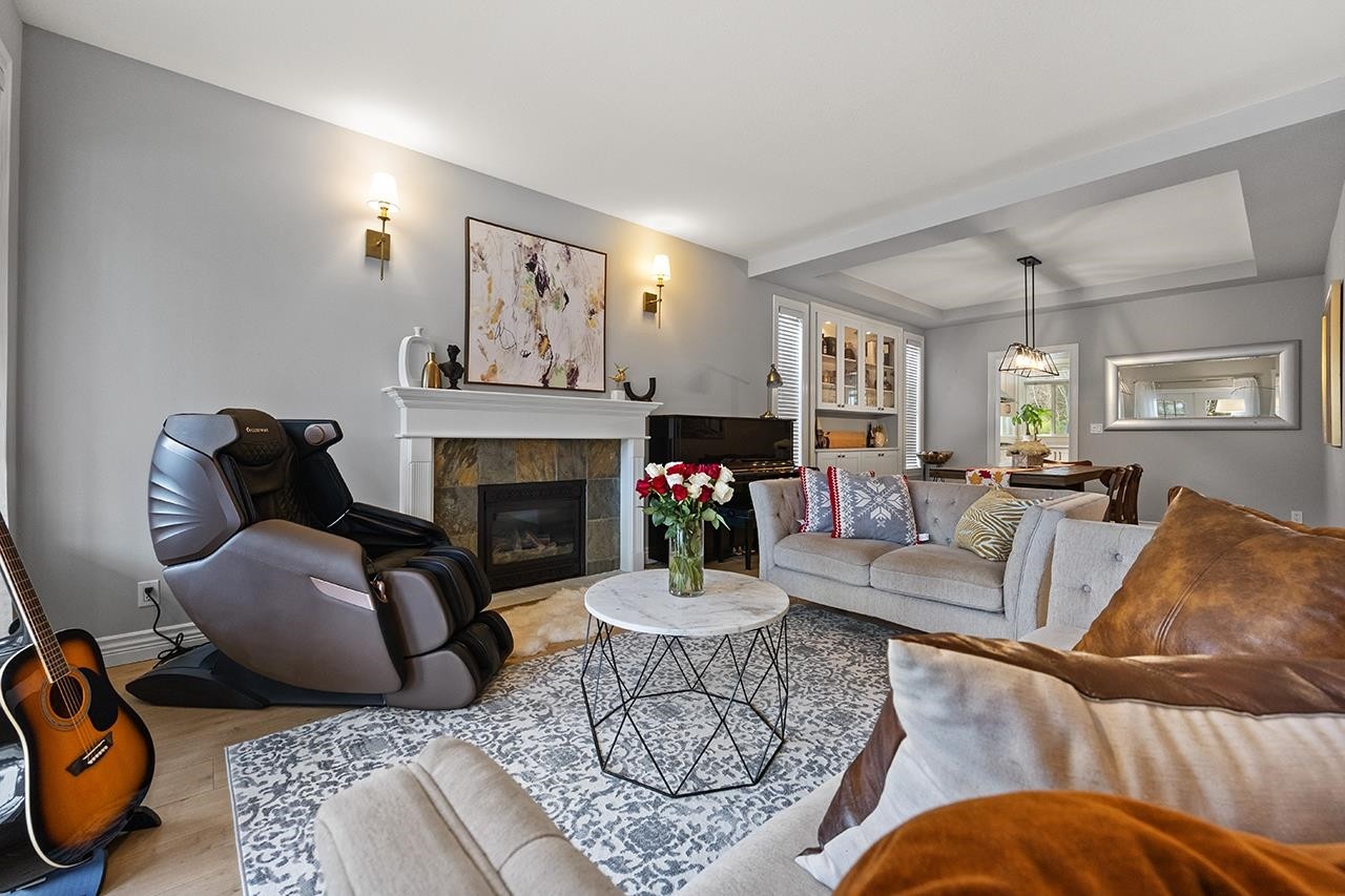 3376 Plateau Boulevard, Coquitlam, BC