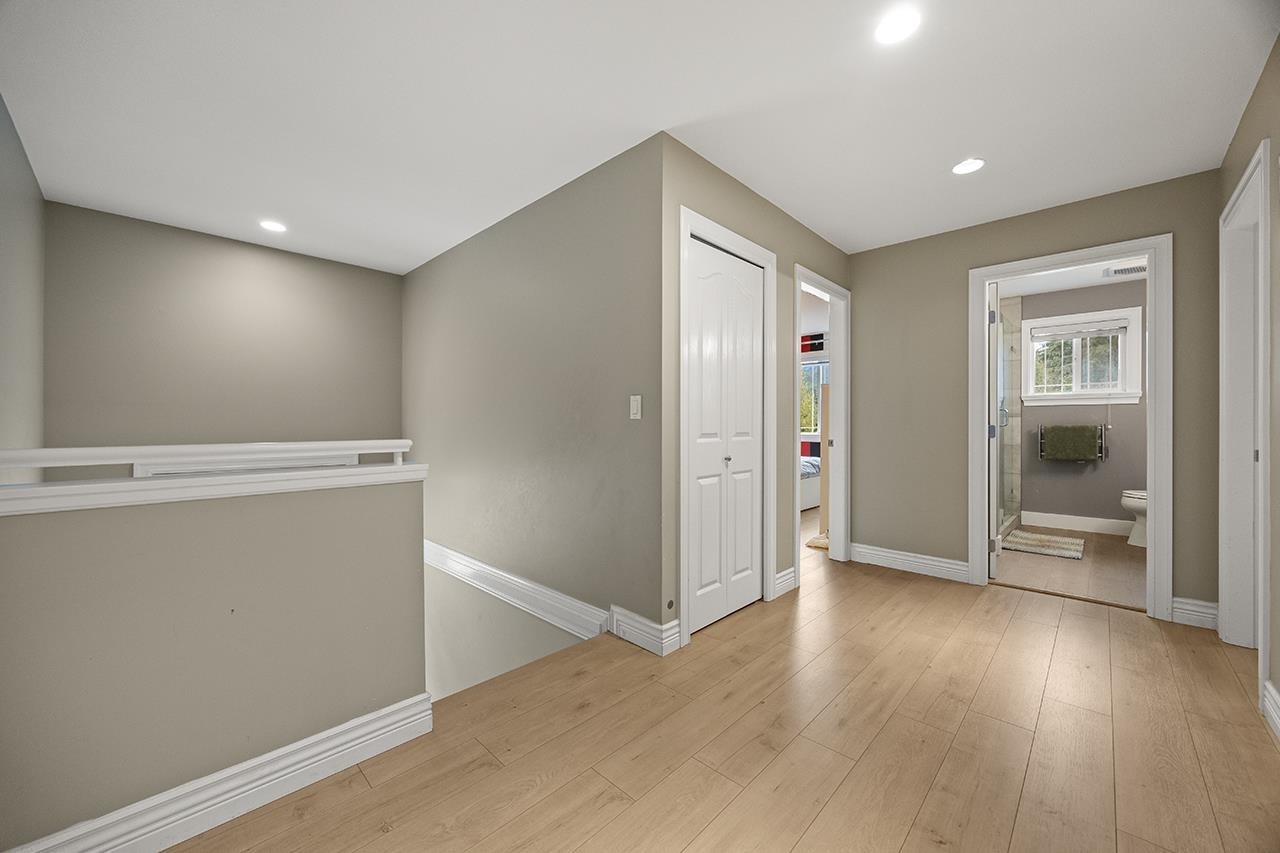 3376 Plateau Boulevard, Coquitlam, BC