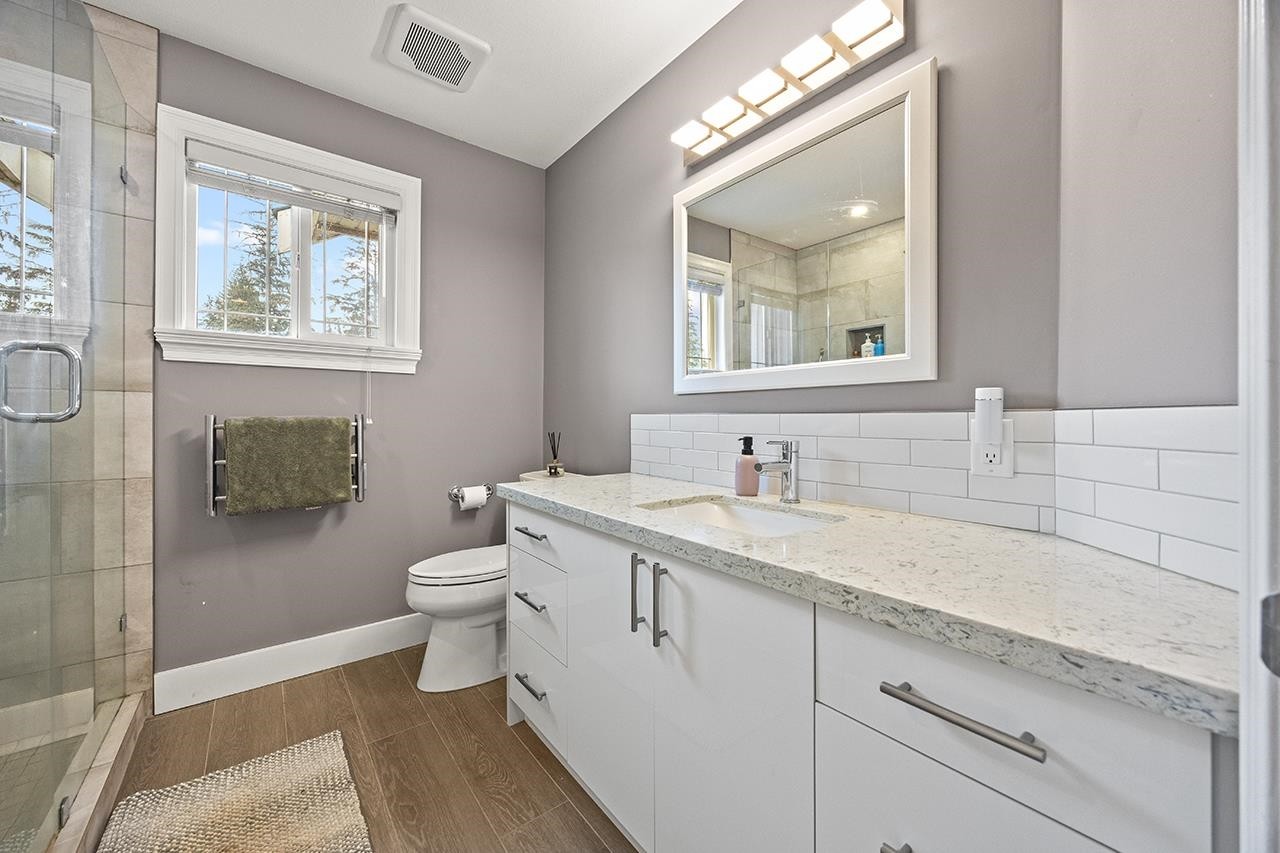 3376 Plateau Boulevard, Coquitlam, BC