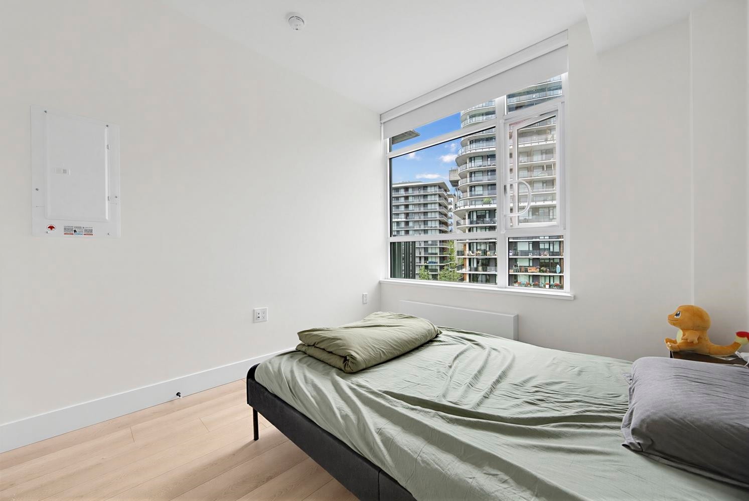 809-8750 University Crescent, Burnaby, BC