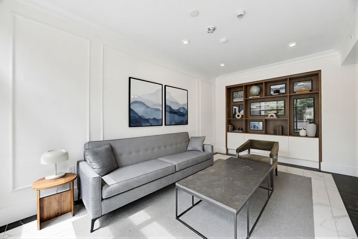 809-8750 University Crescent, Burnaby, BC