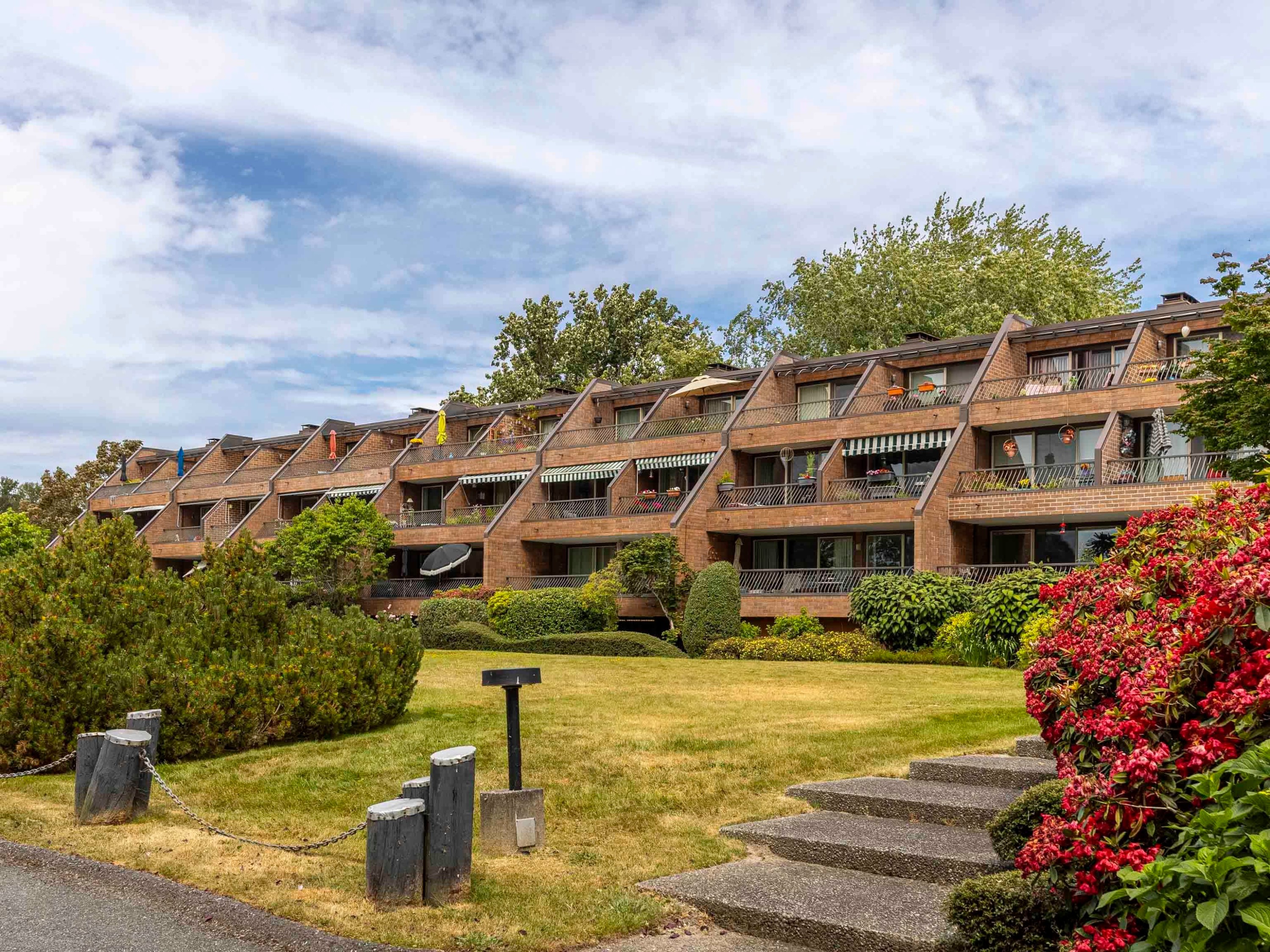 105-4815 48 Avenue, Delta, BC