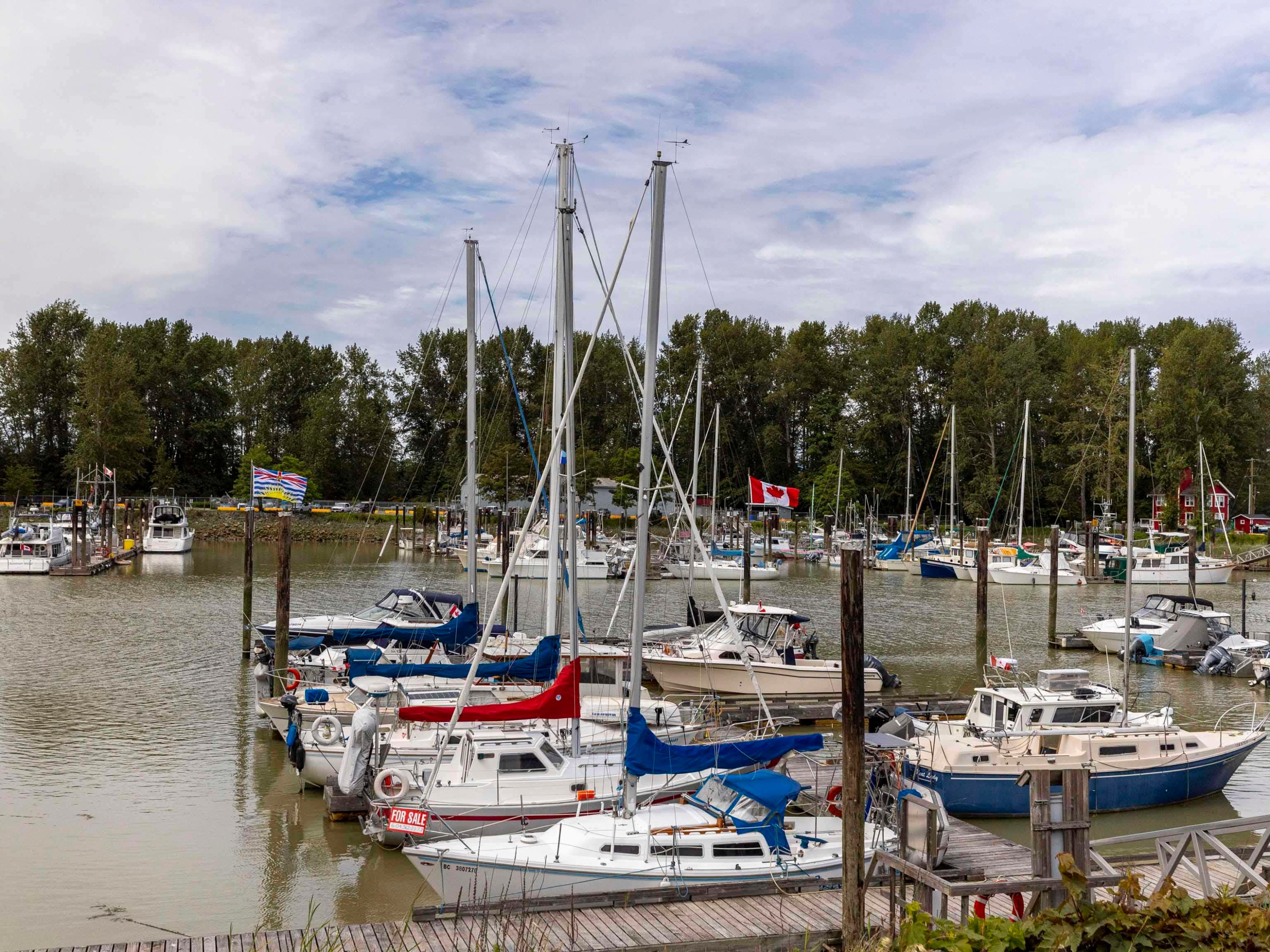 105-4815 48 Avenue, Delta, BC