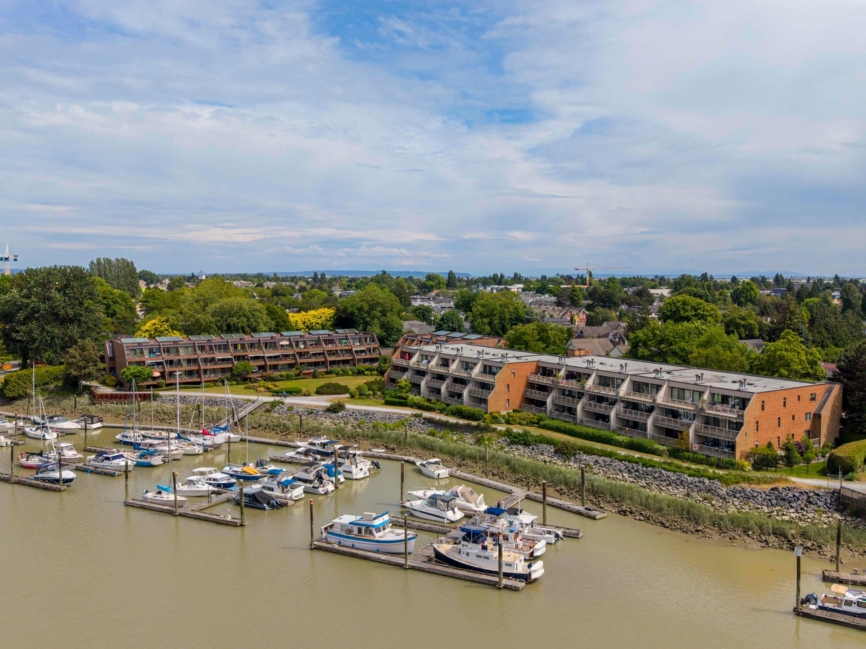 105-4815 48 Avenue, Delta, BC