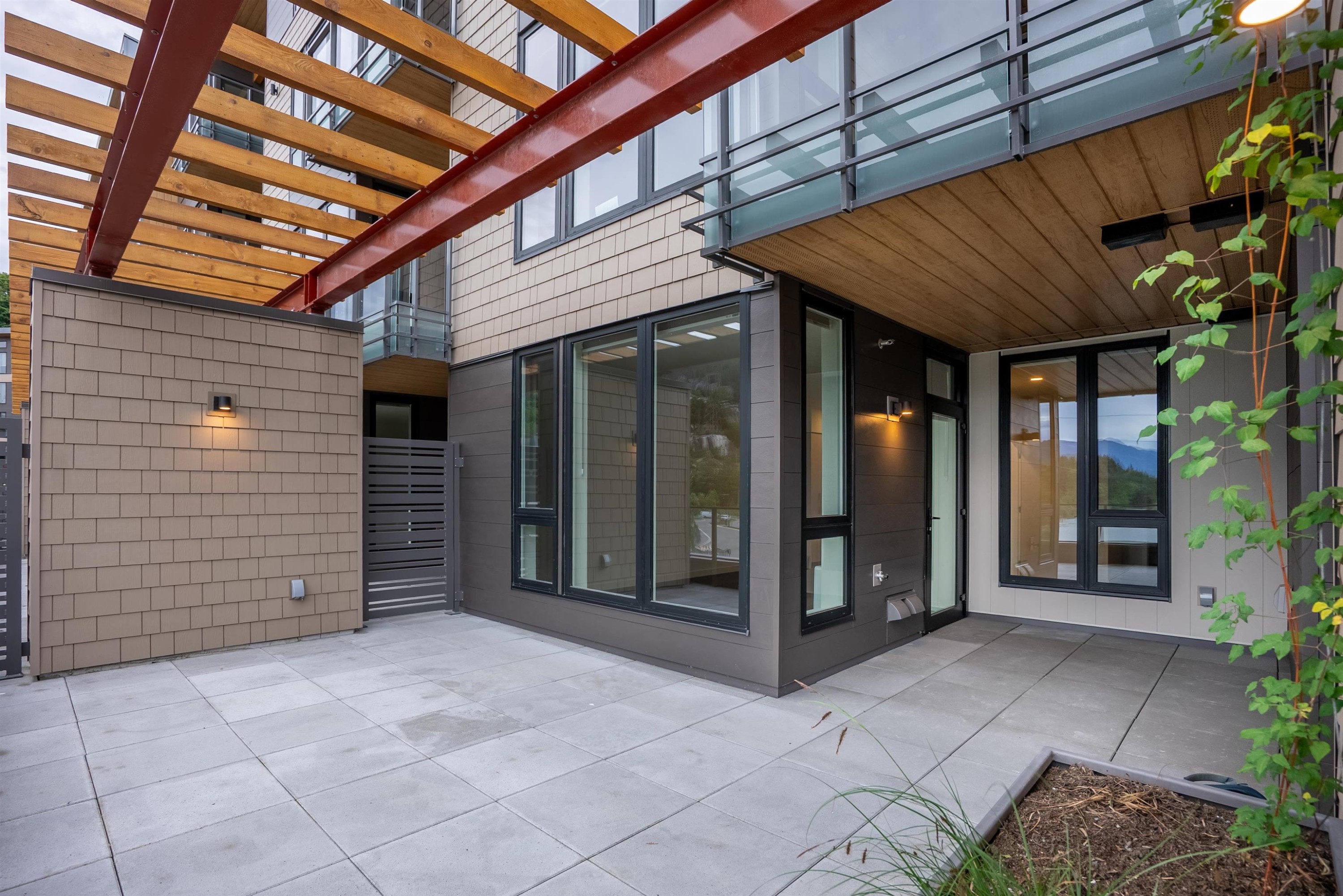 207-1500 Scott Crescent, Squamish, BC