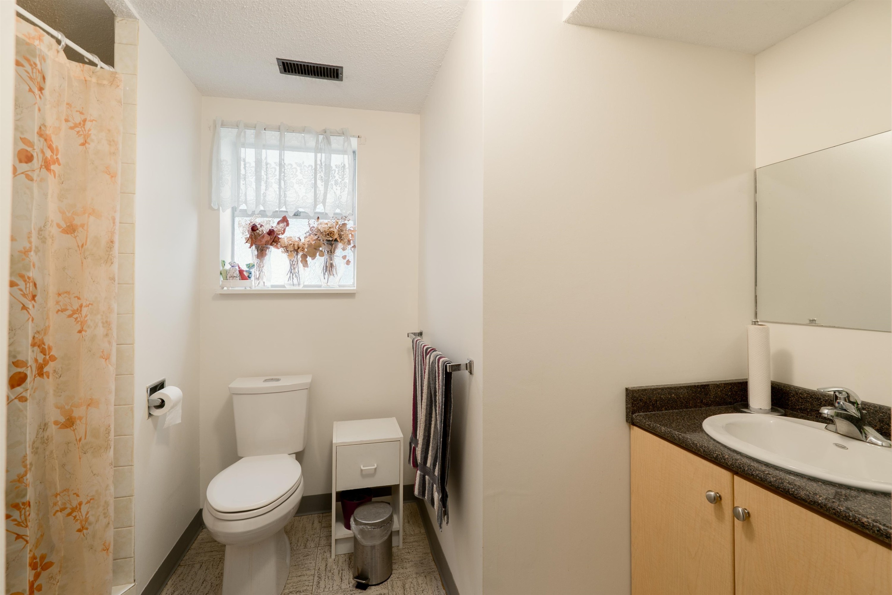 437 55Th Avenue E, Vancouver, BC