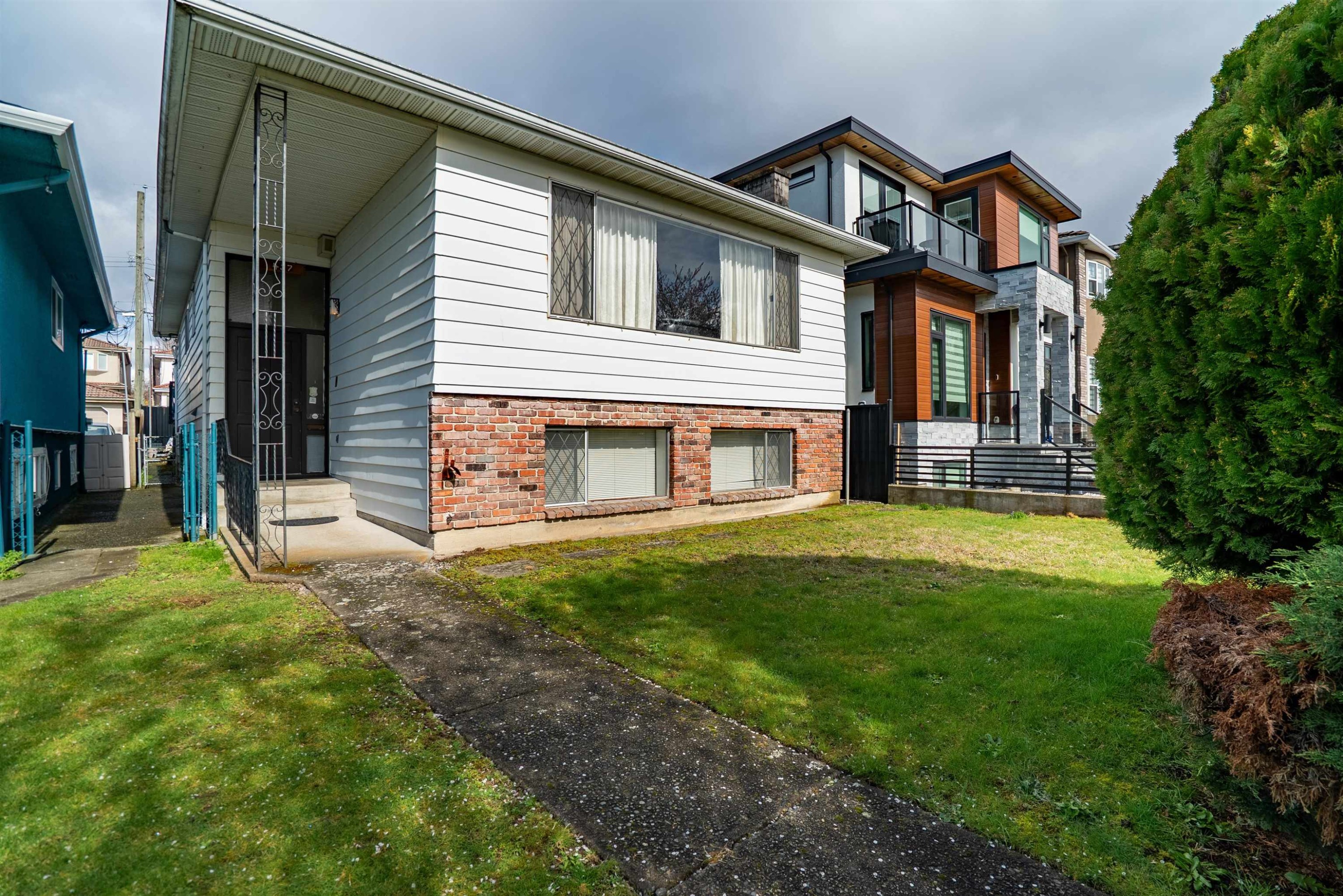 437 55Th Avenue E, Vancouver, BC