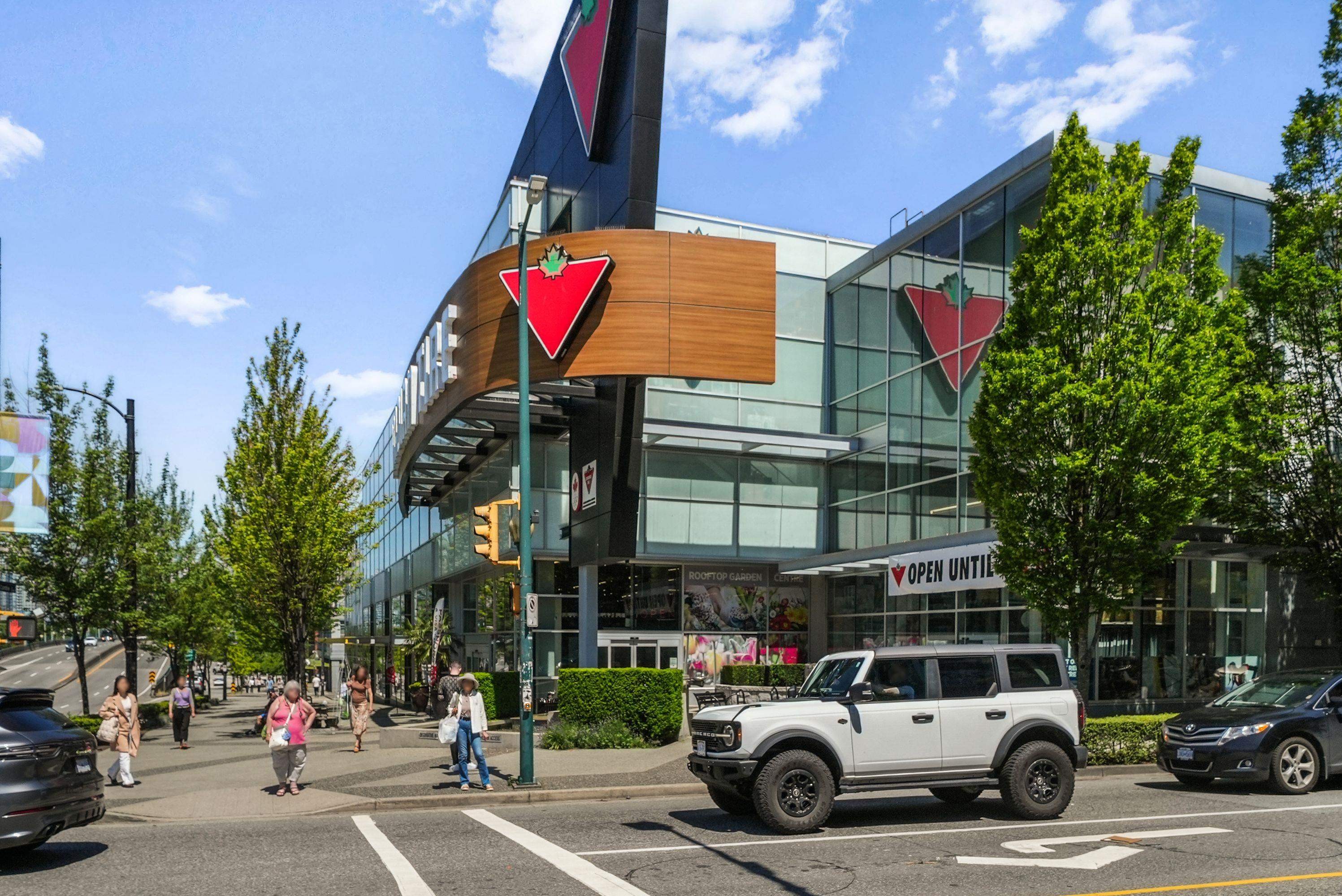 154-168 11Th Avenue W, Vancouver, BC