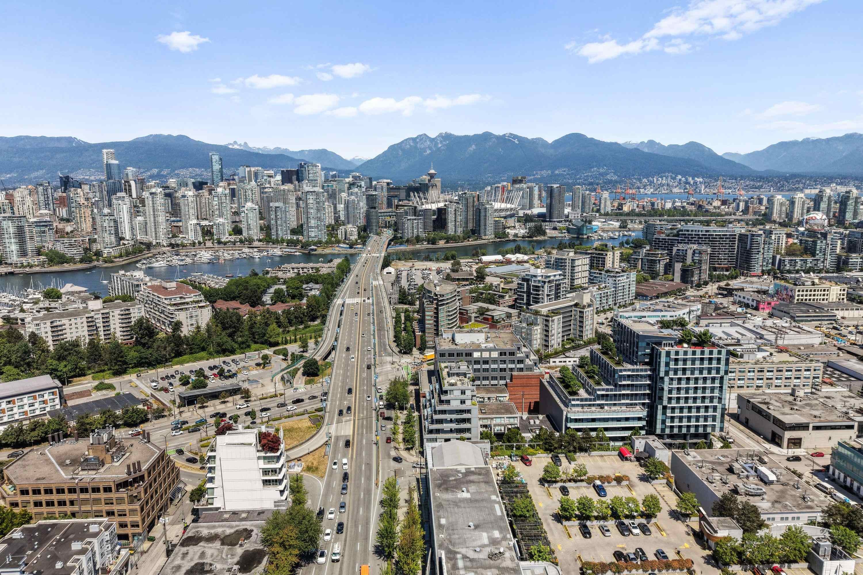 154-168 11Th Avenue W, Vancouver, BC