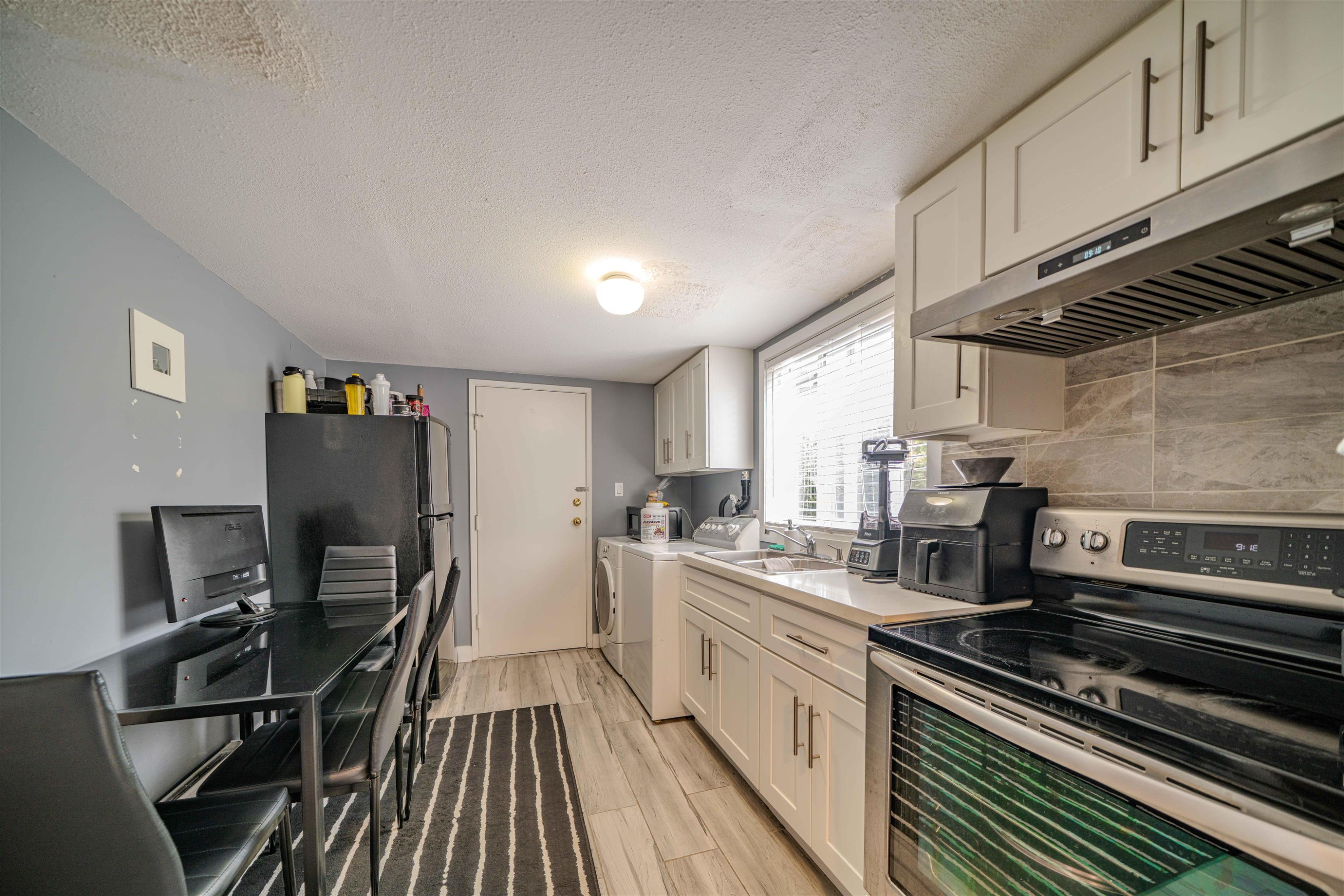 11860 Dewsbury Drive, Richmond, BC