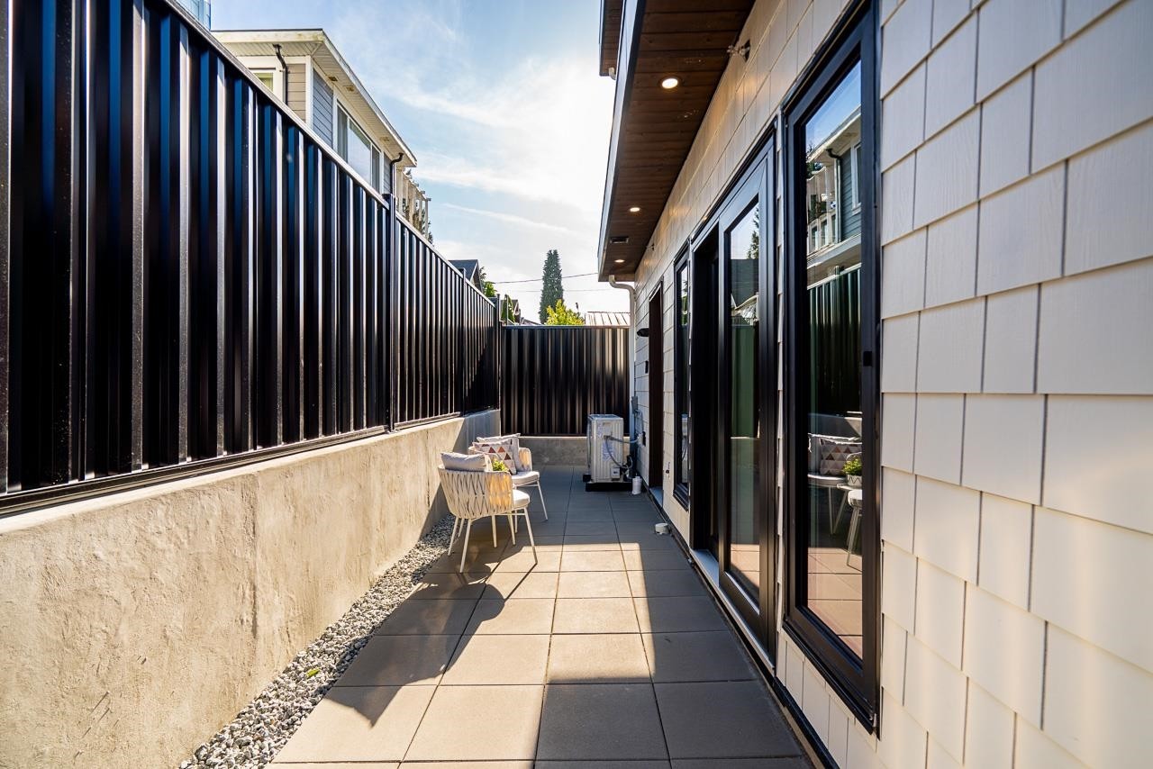 2877 Cambridge Street, Vancouver, BC