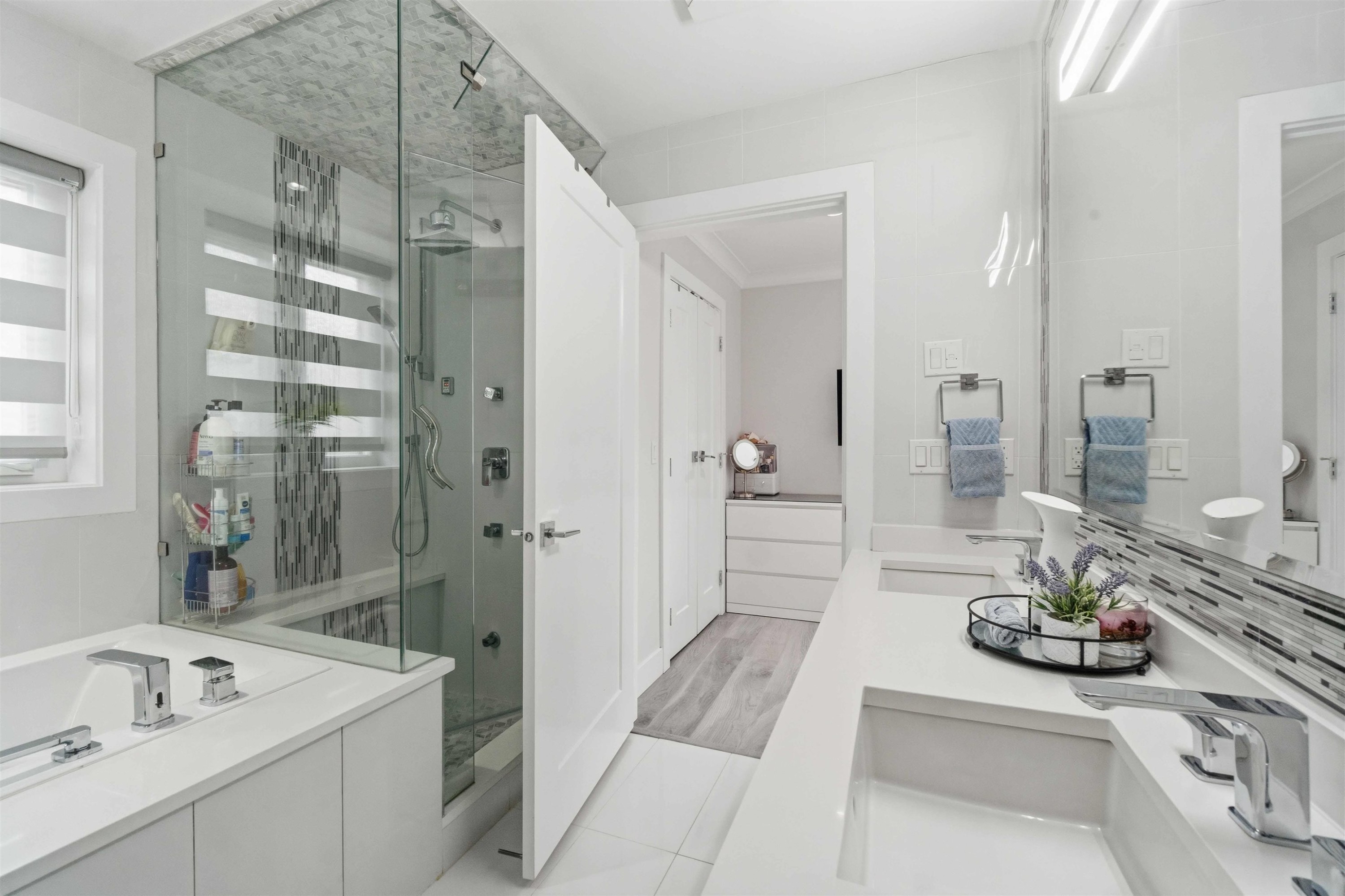1842 64Th Avenue E, Vancouver, BC