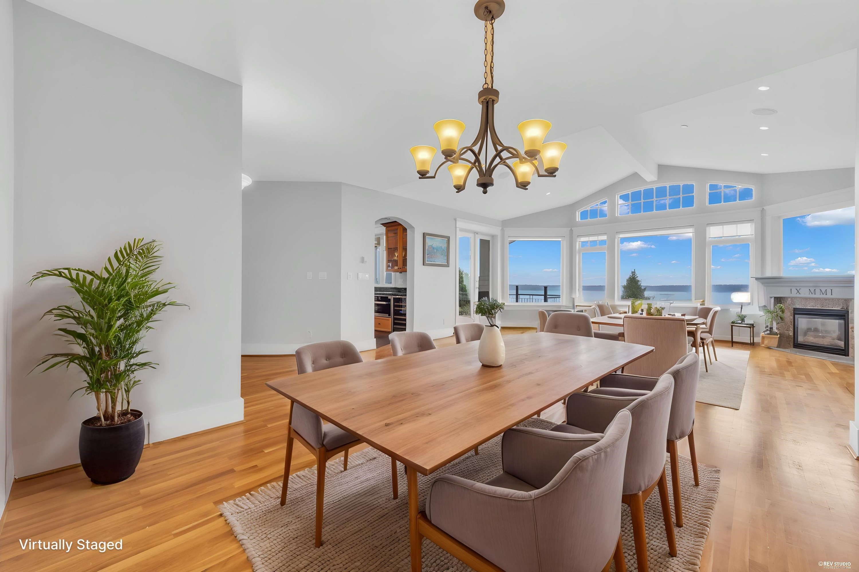 2340 Orchard Lane, West Vancouver, BC