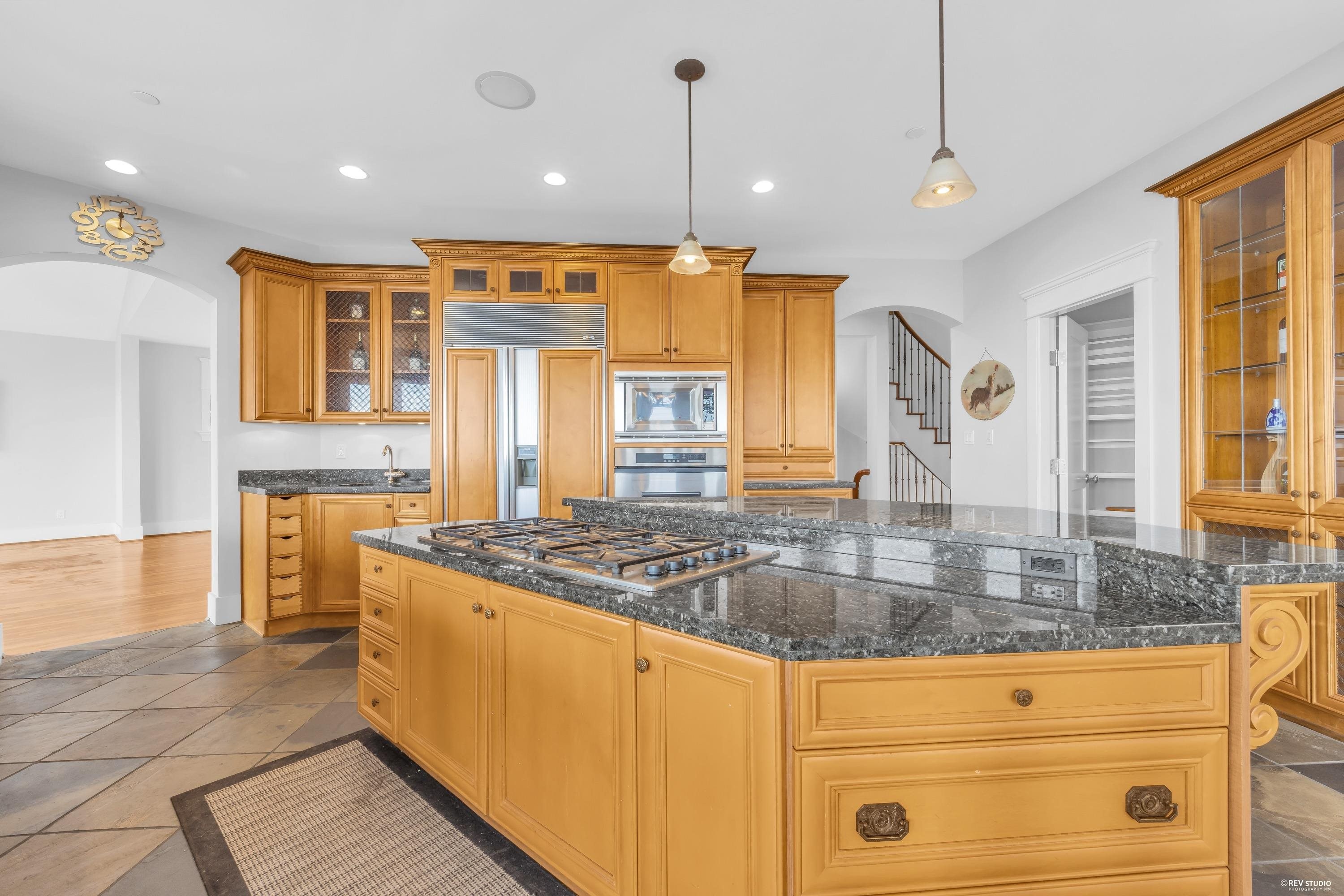 2340 Orchard Lane, West Vancouver, BC
