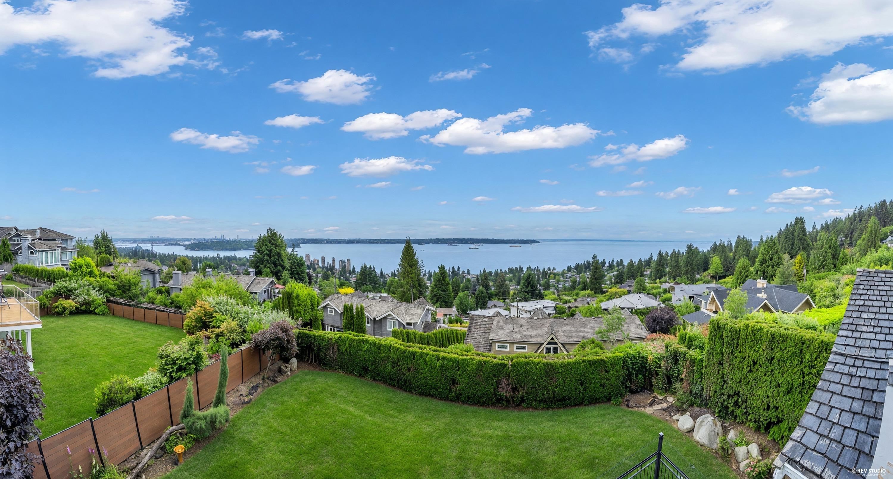 2340 Orchard Lane, West Vancouver, BC