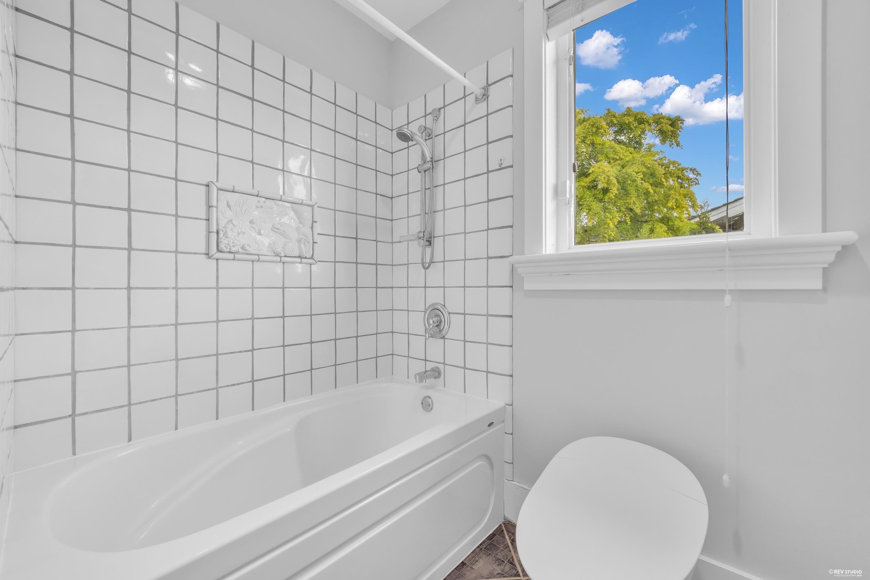 2340 Orchard Lane, West Vancouver, BC