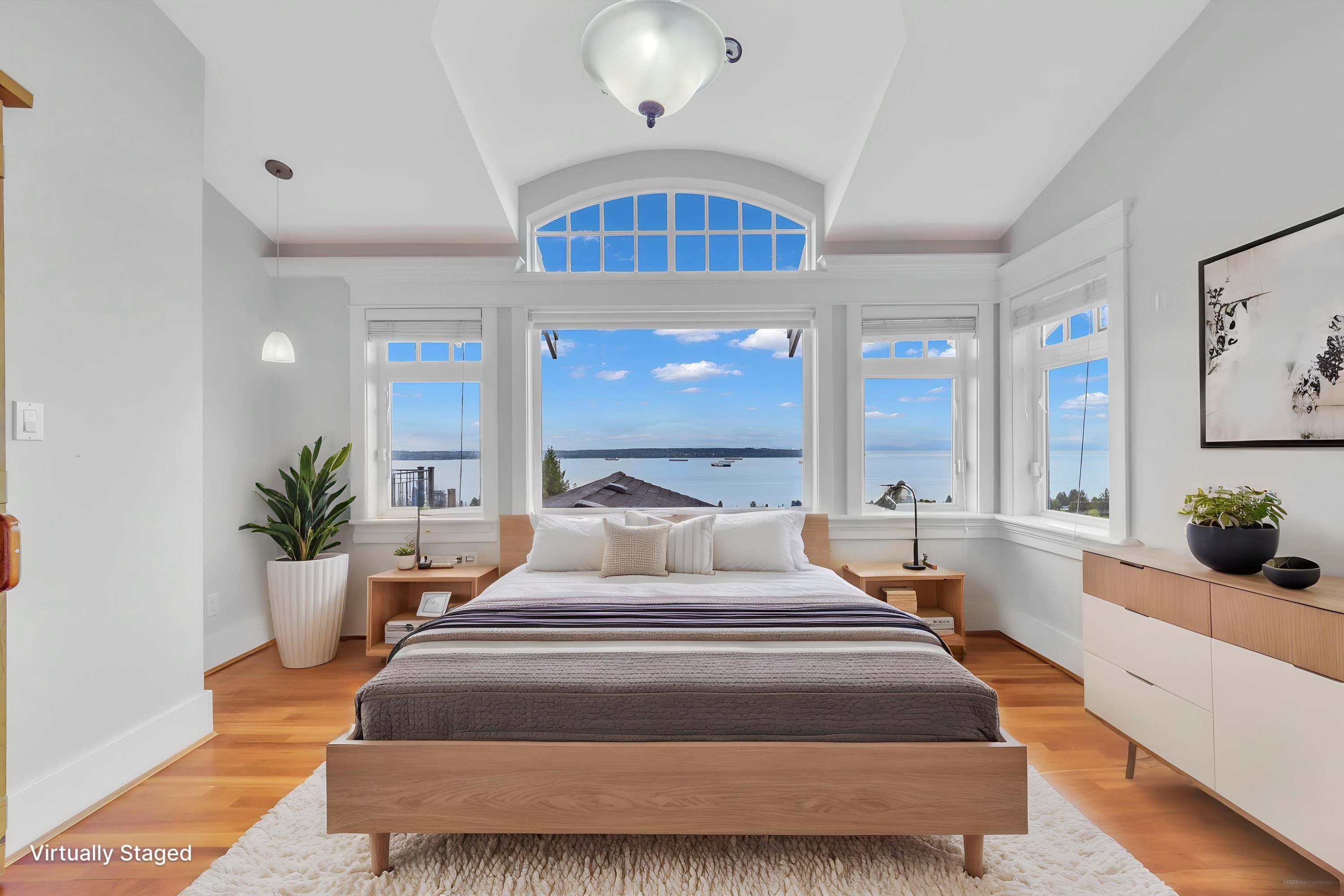 2340 Orchard Lane, West Vancouver, BC