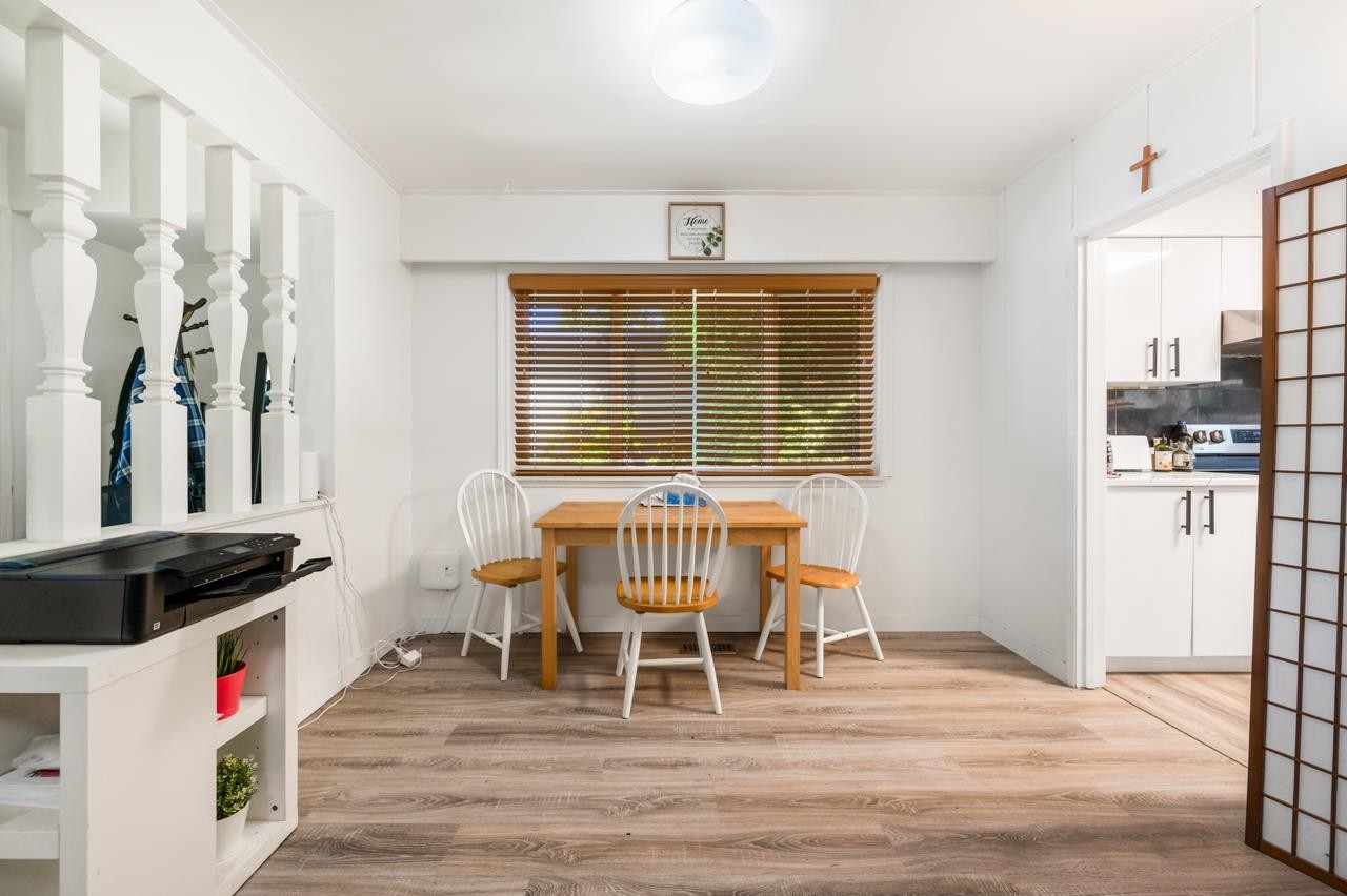 985 Wallace Wynd, Port Moody, BC - Indoor Photo Showing Dining Room