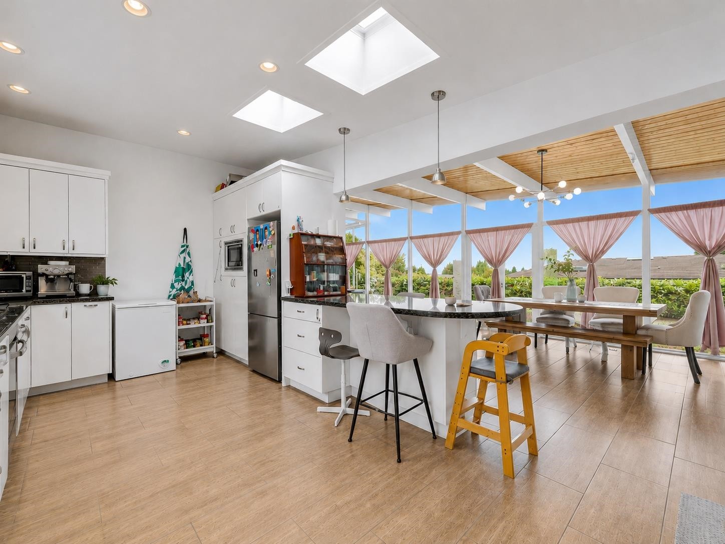 1066 Palmerston Avenue, West Vancouver, BC